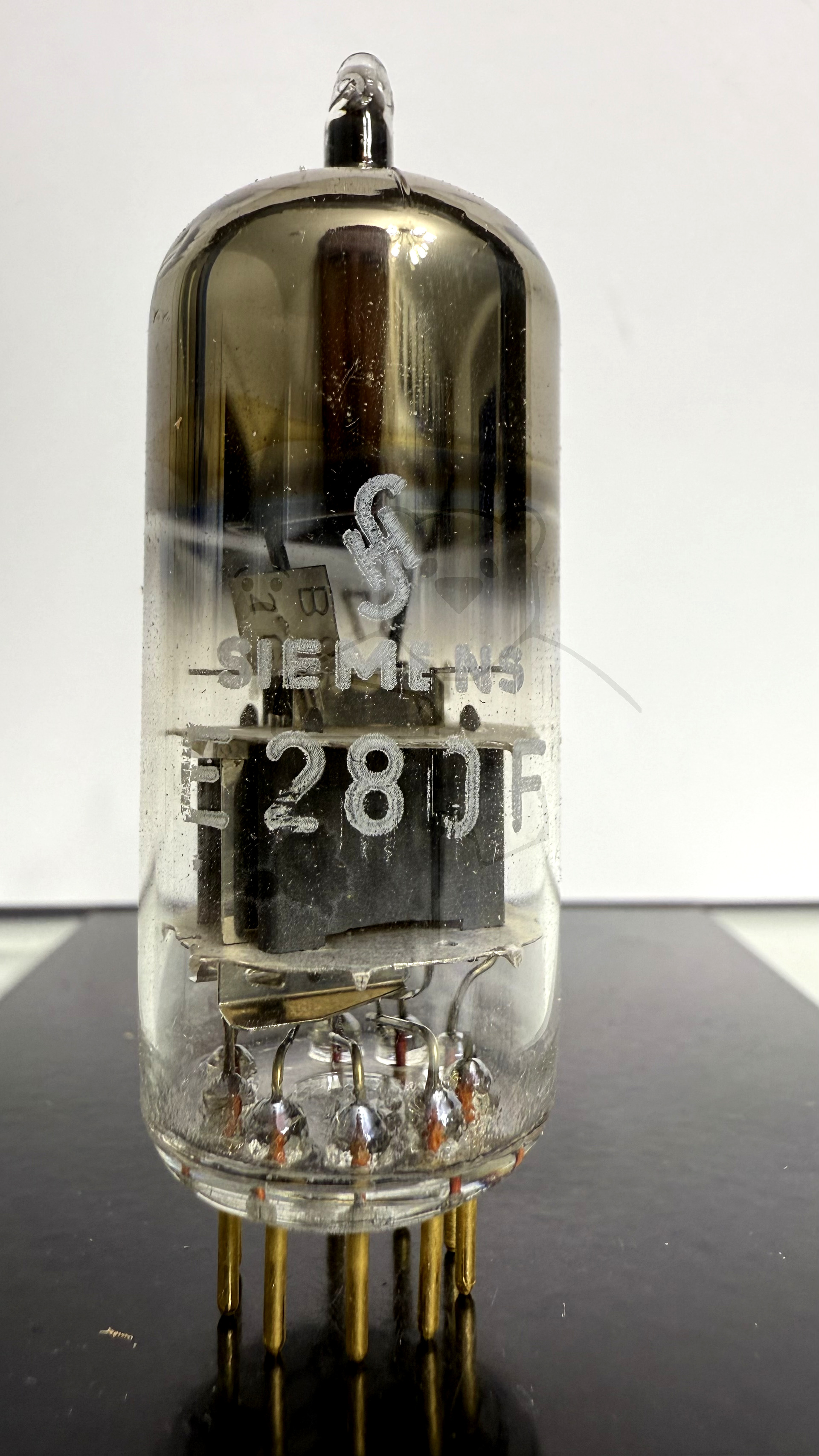 Röhre E280F #2372 Bild 1