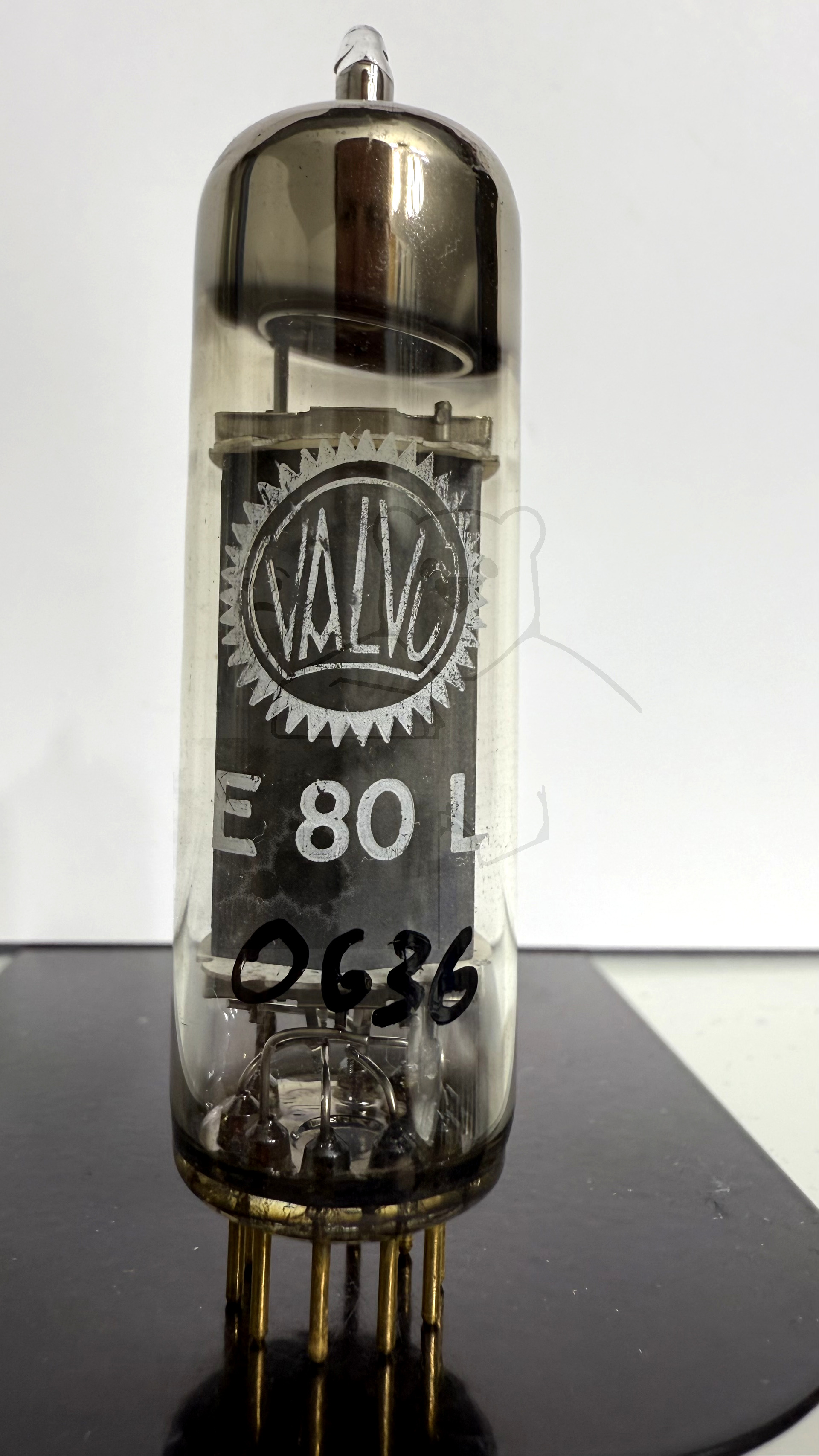 Röhre E80L #0636 Bild 1