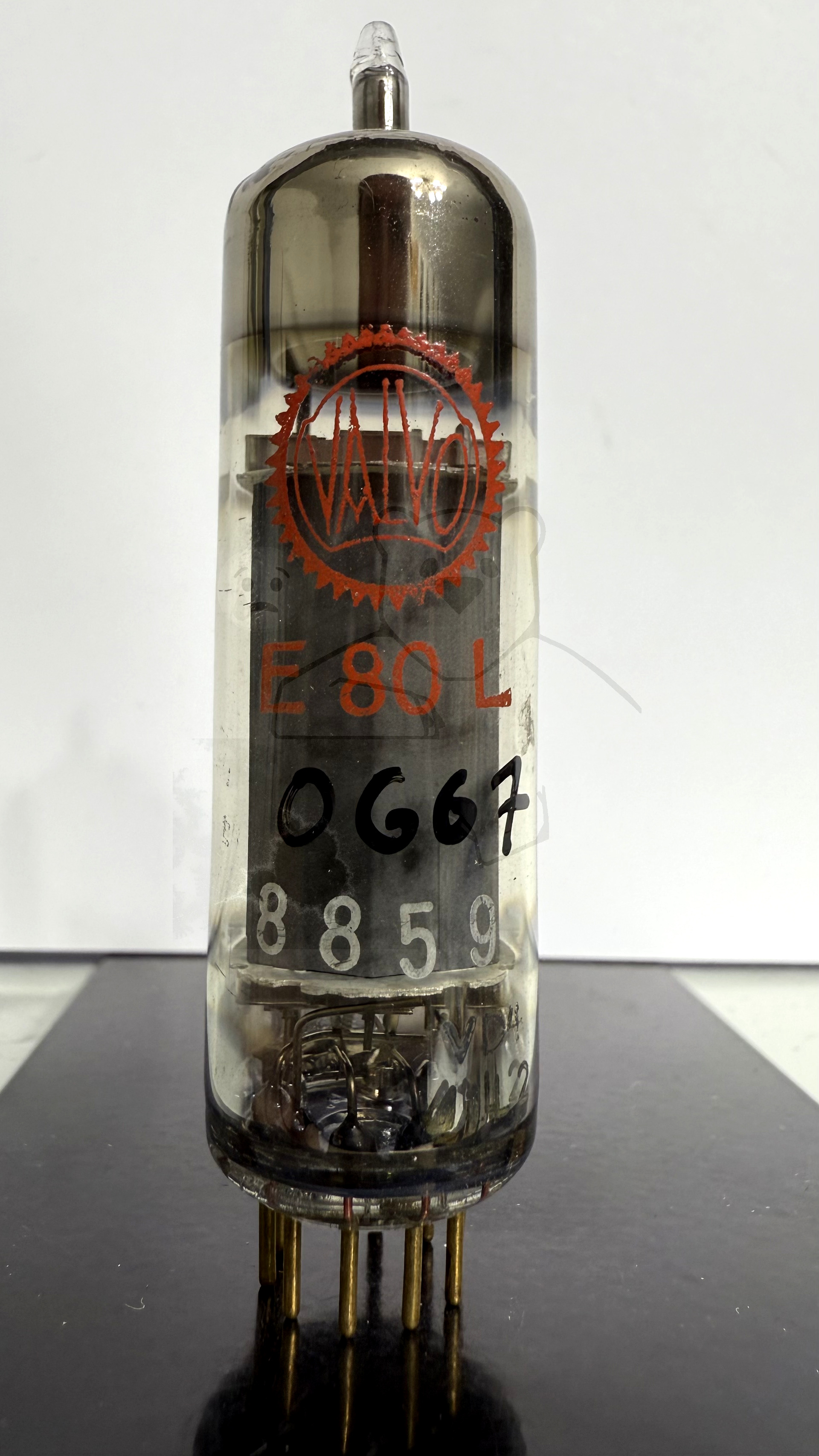 Röhre E80L #0667 Bild 1