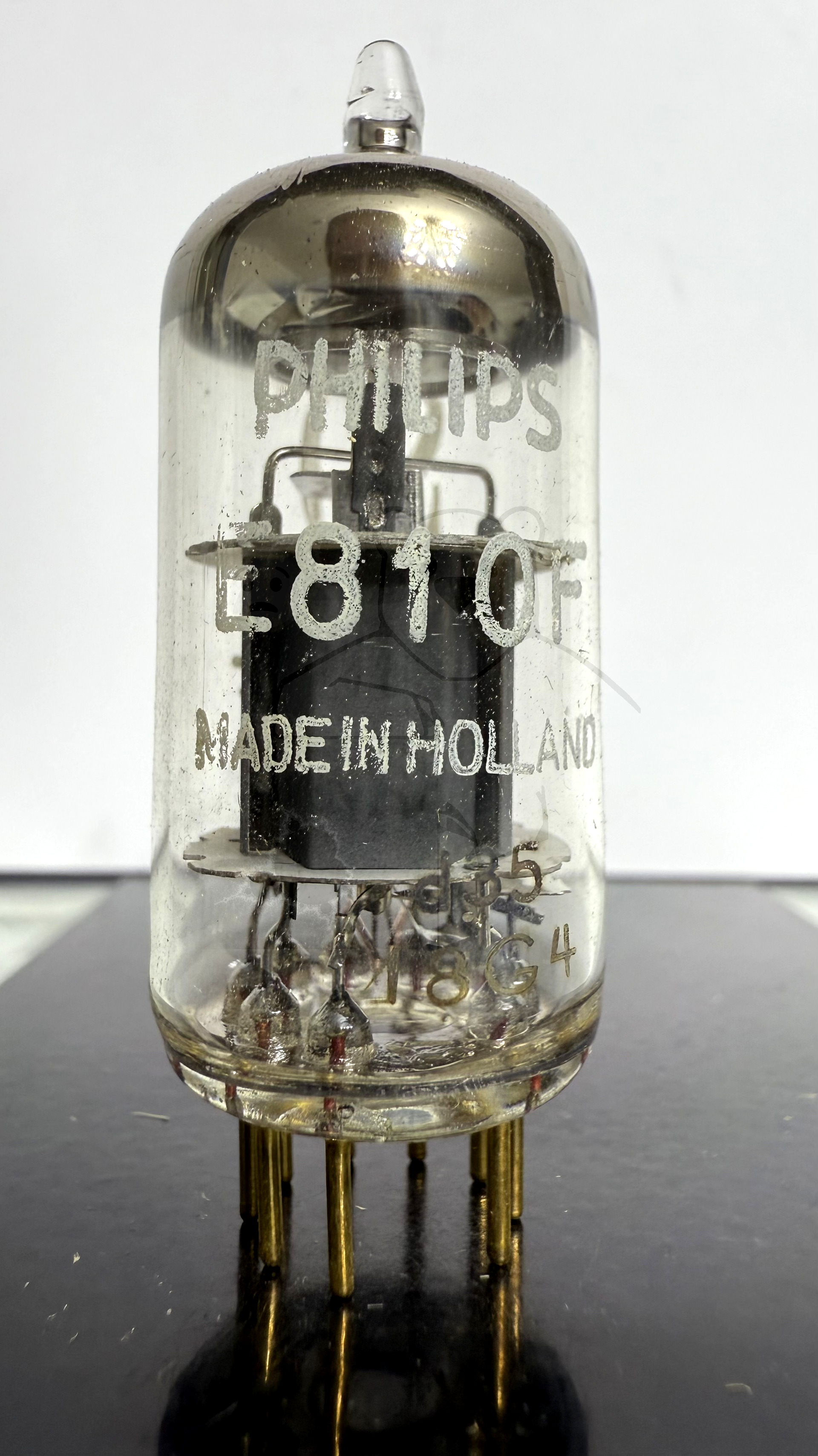 Röhre E810F #7209 Bild 1