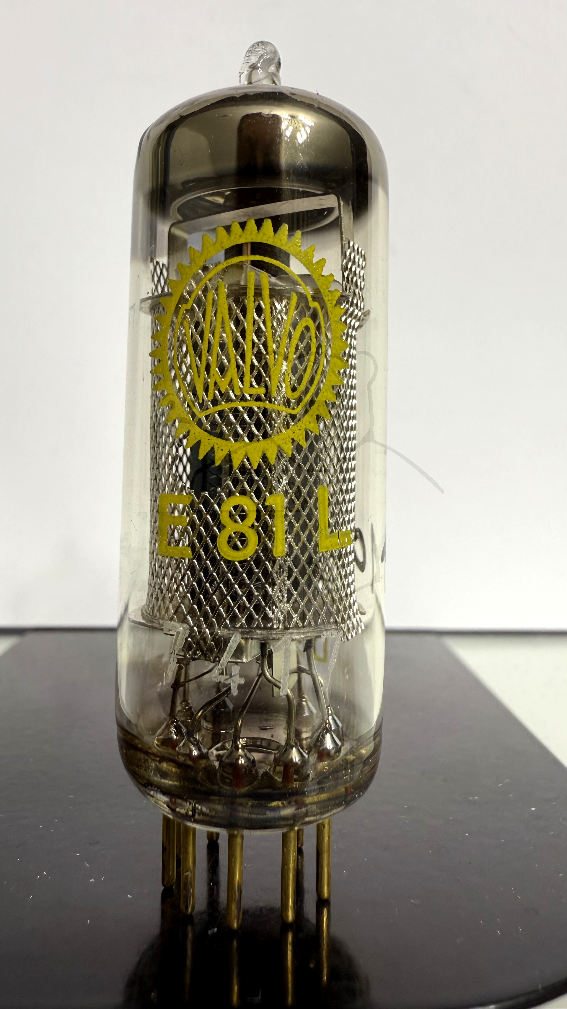 Röhre E81L #1009 Bild 1