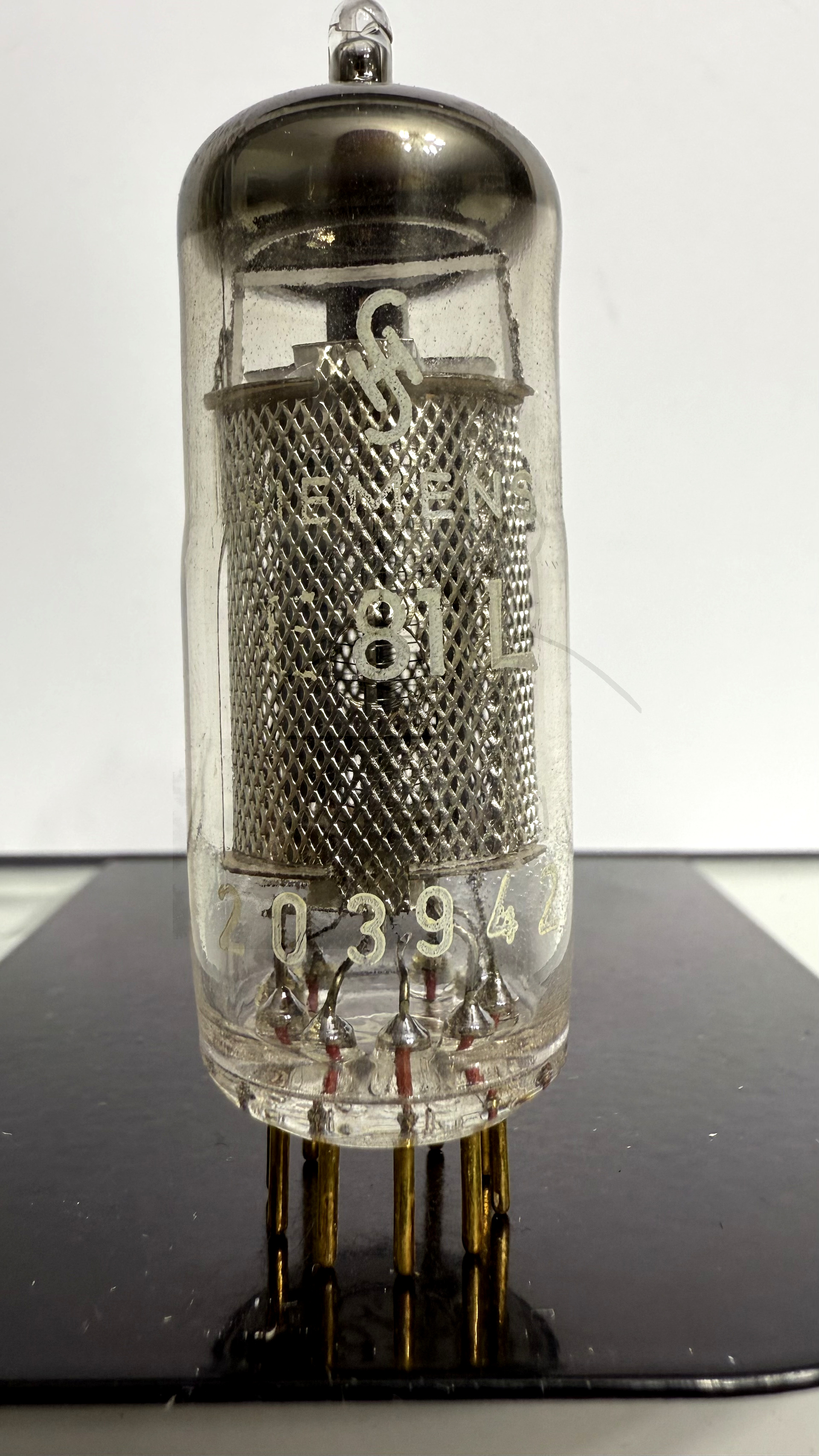 Röhre E81L #3353 Bild 1