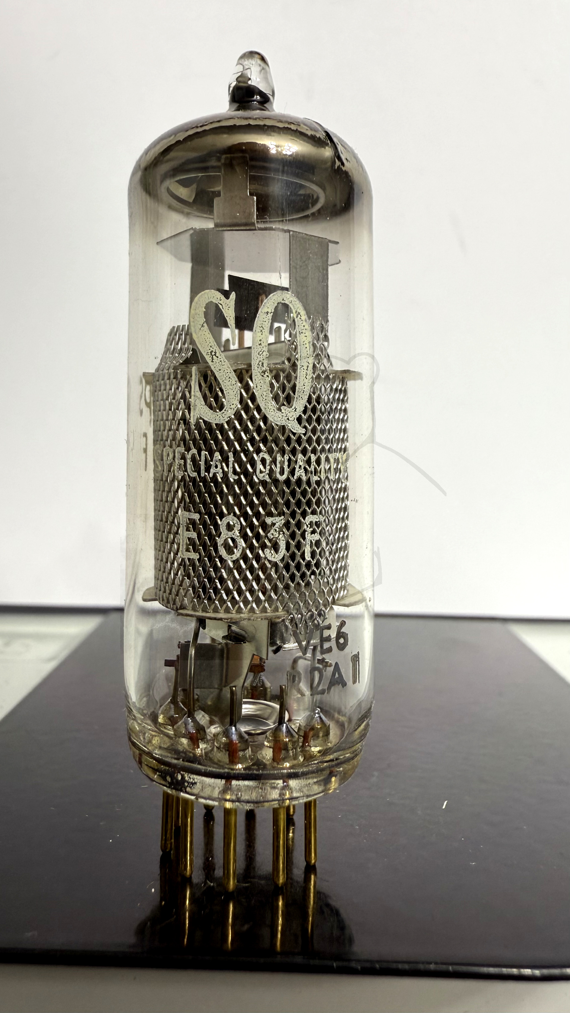 Röhre E83F #3844 Bild 1