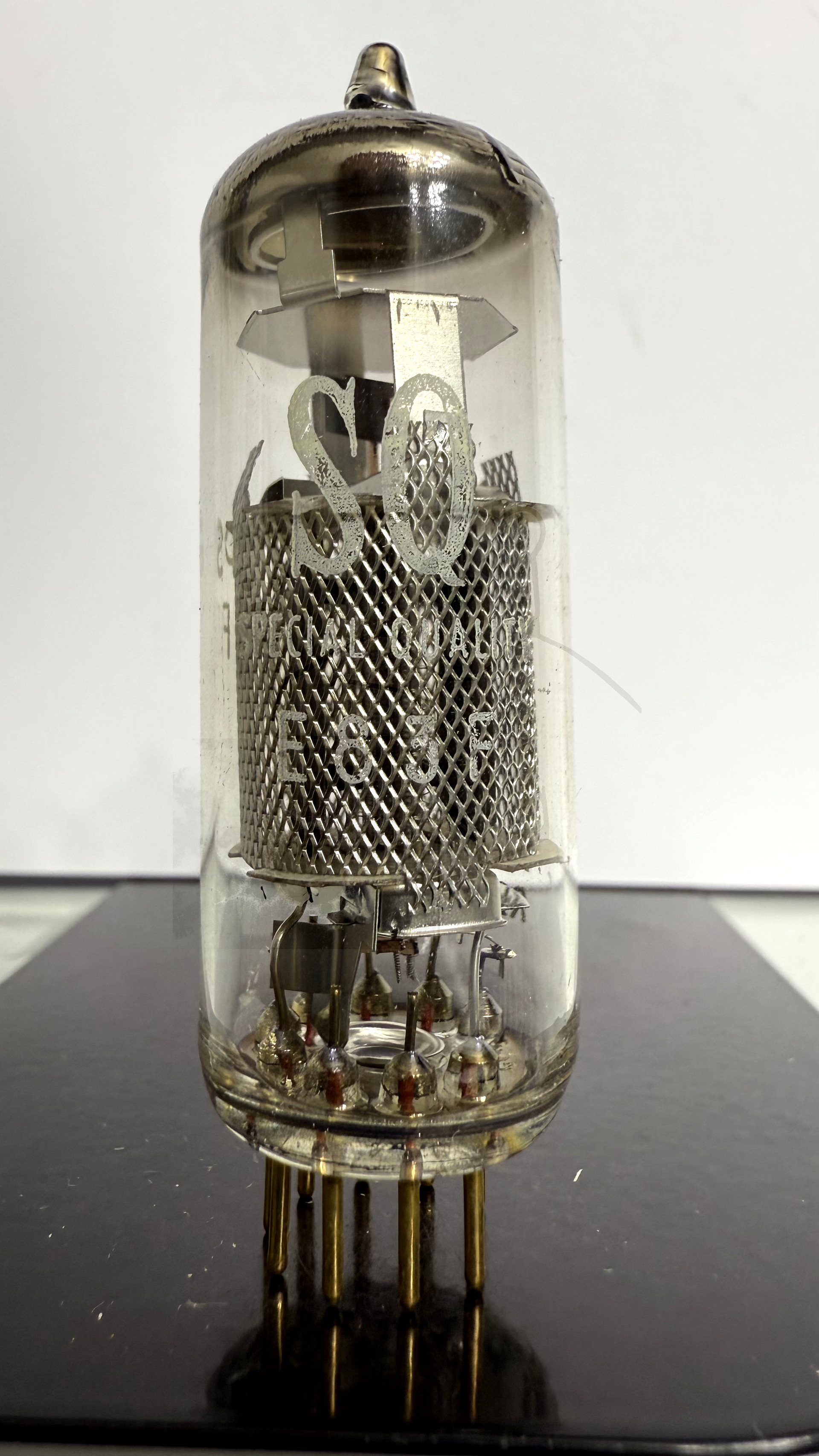 Röhre E83F #3846 Bild 1