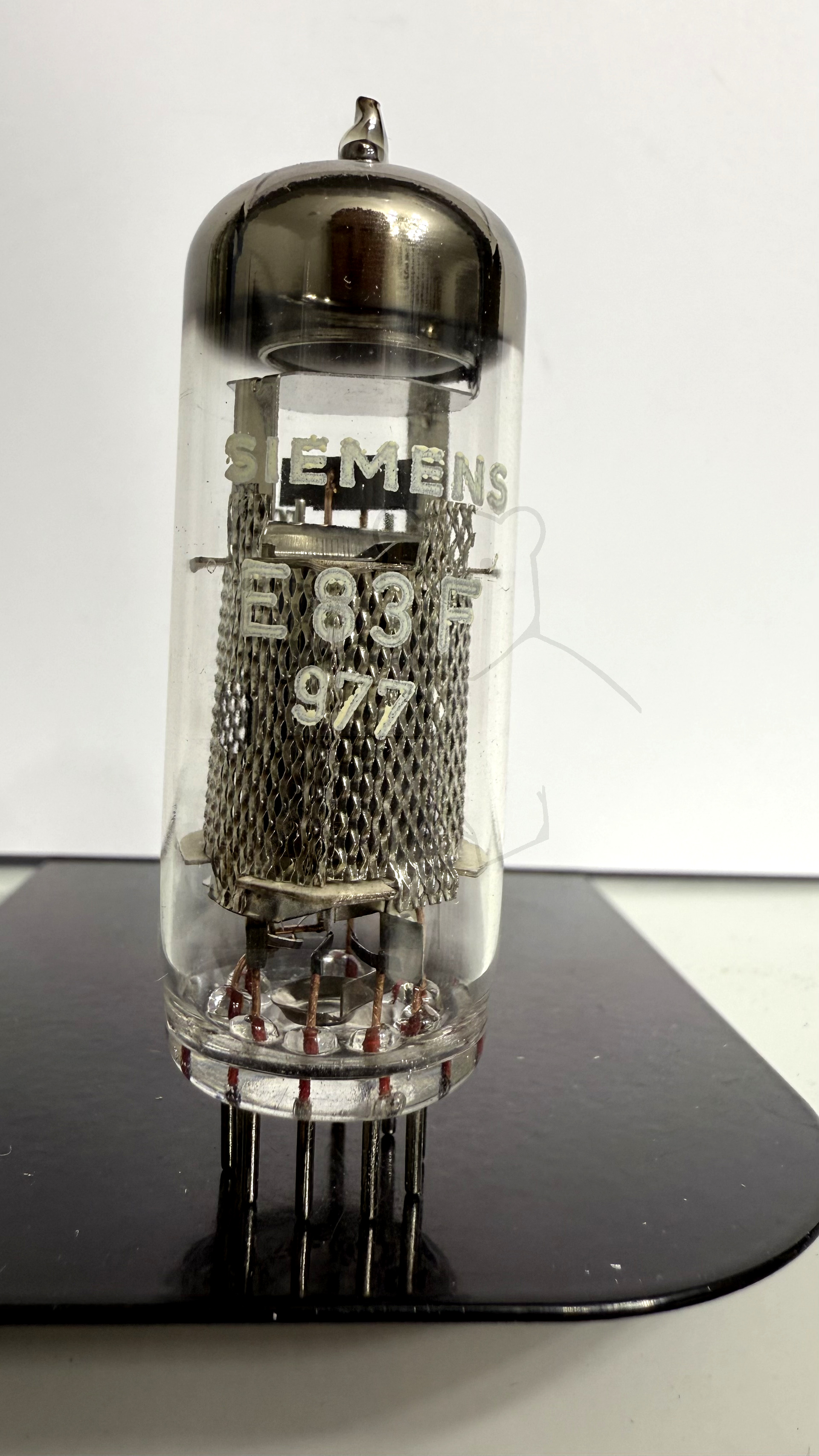 Röhre E83F #4390 Bild 1
