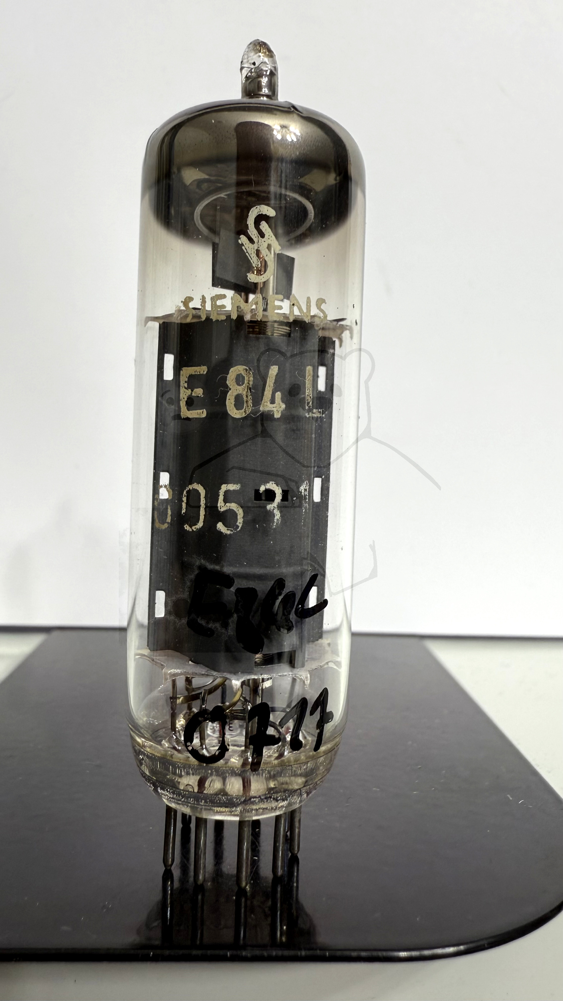 Röhre E84L #0717 Bild 1