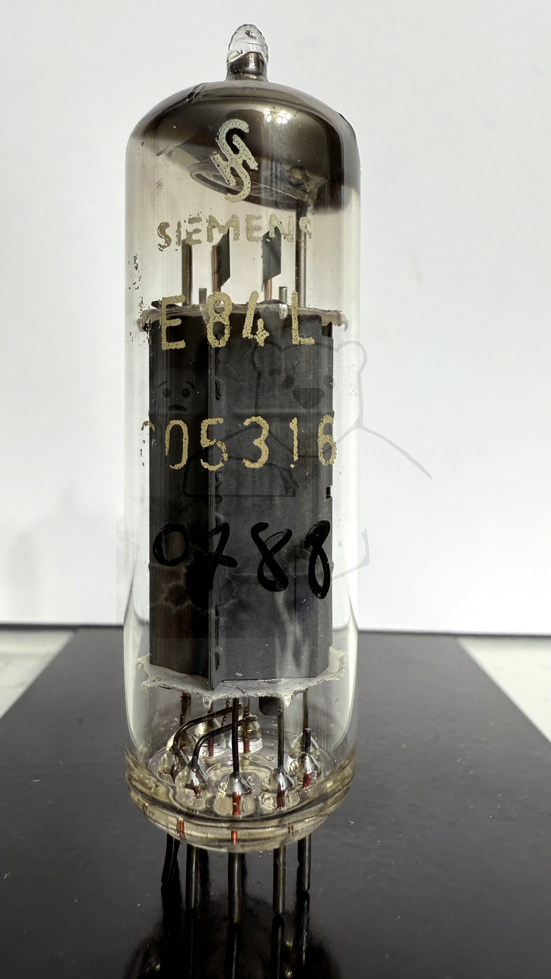 Röhre E84L #0788 Bild 1