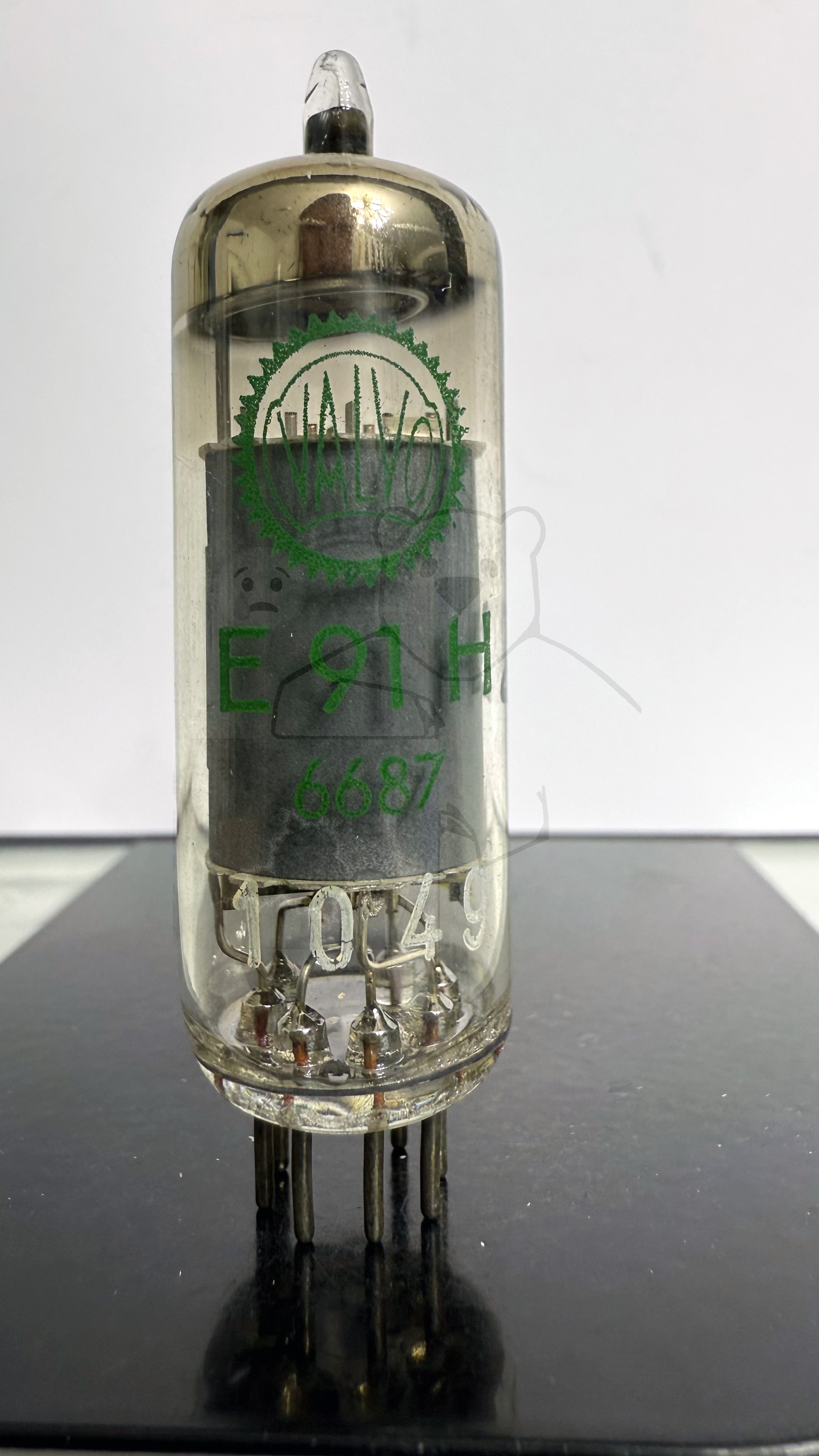 Röhre E91H #2799 Bild 1