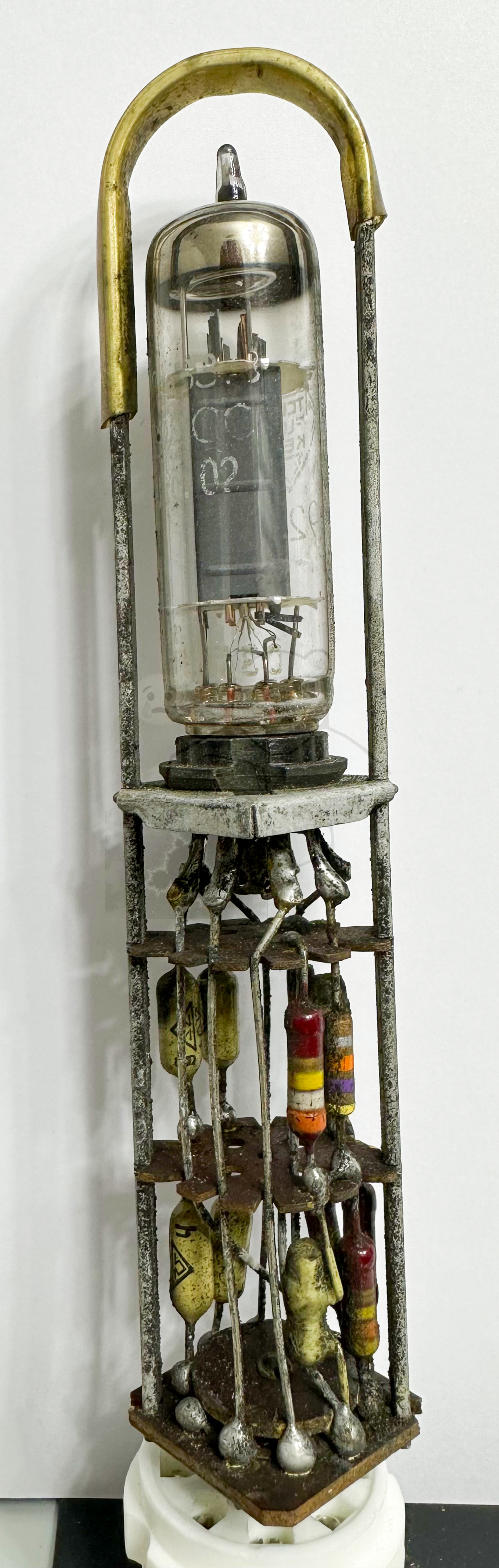 Röhre E92CC #7531 in einem Computermodul Bild 3