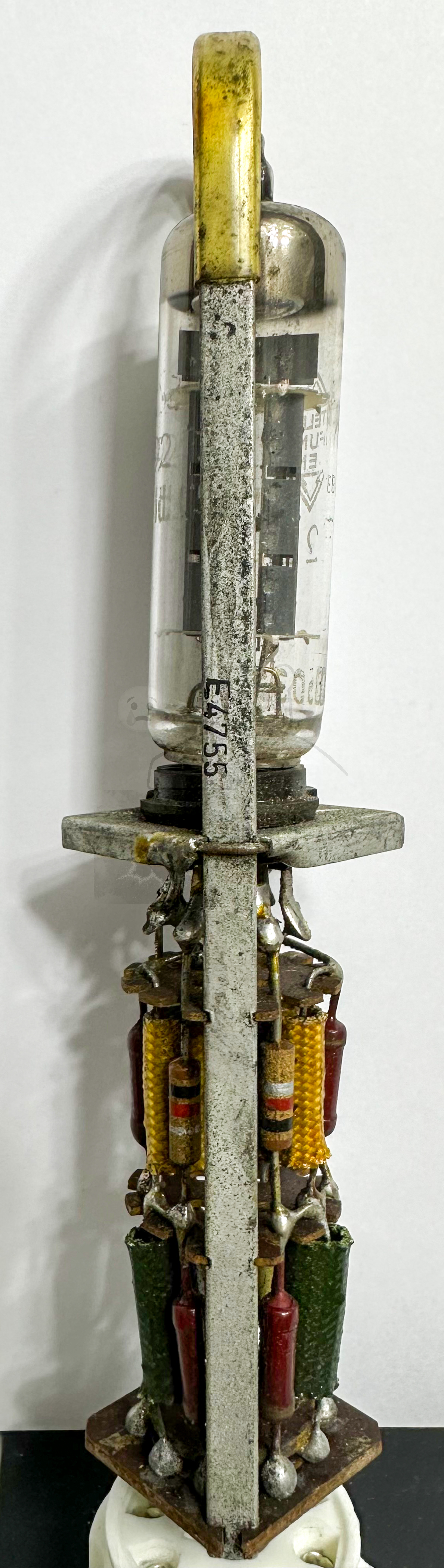 Röhre E92CC #7532 in einem Computermodul Bild 2