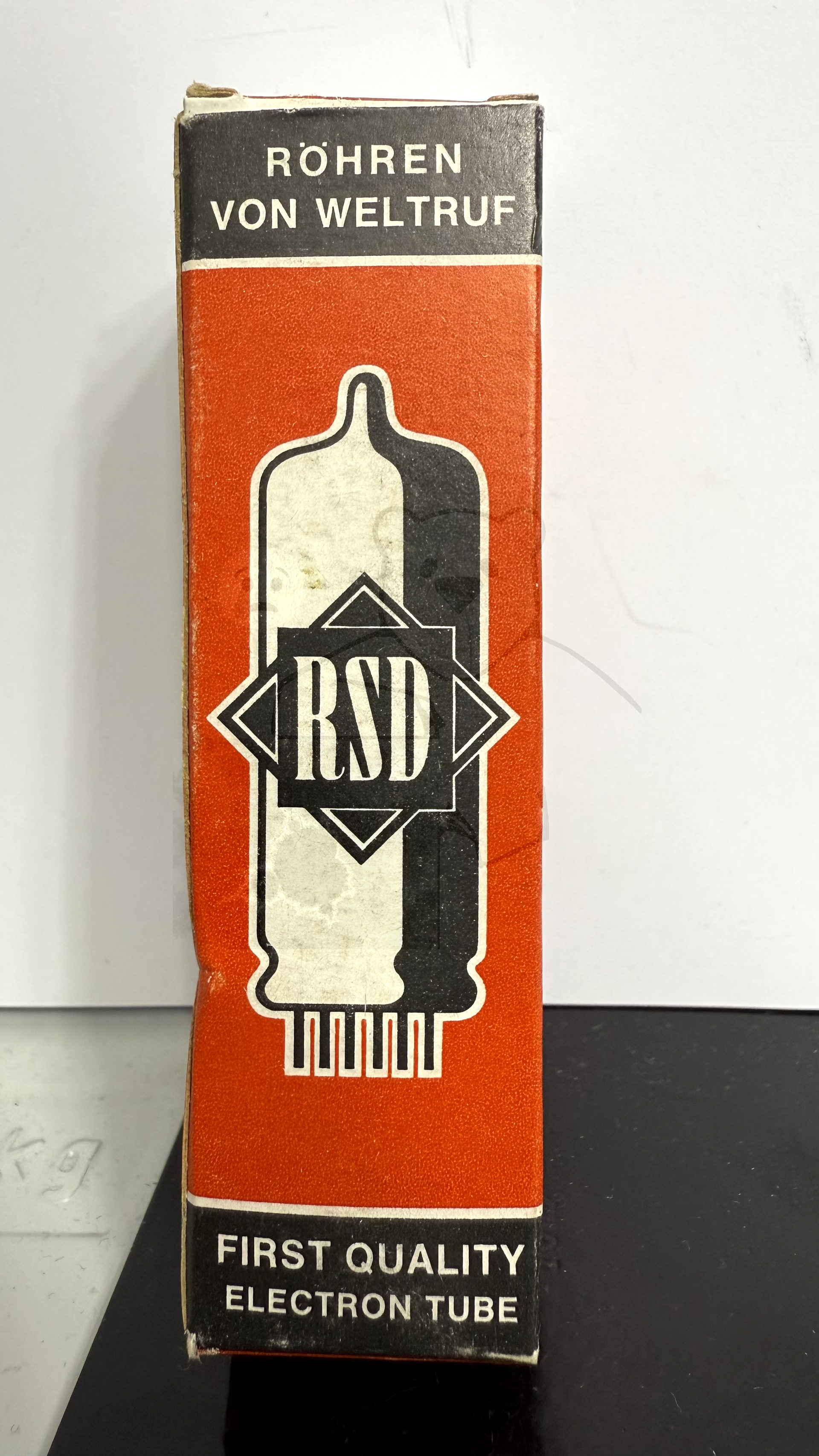 Röhre EABC80 #1300 Verpackung Bild 1