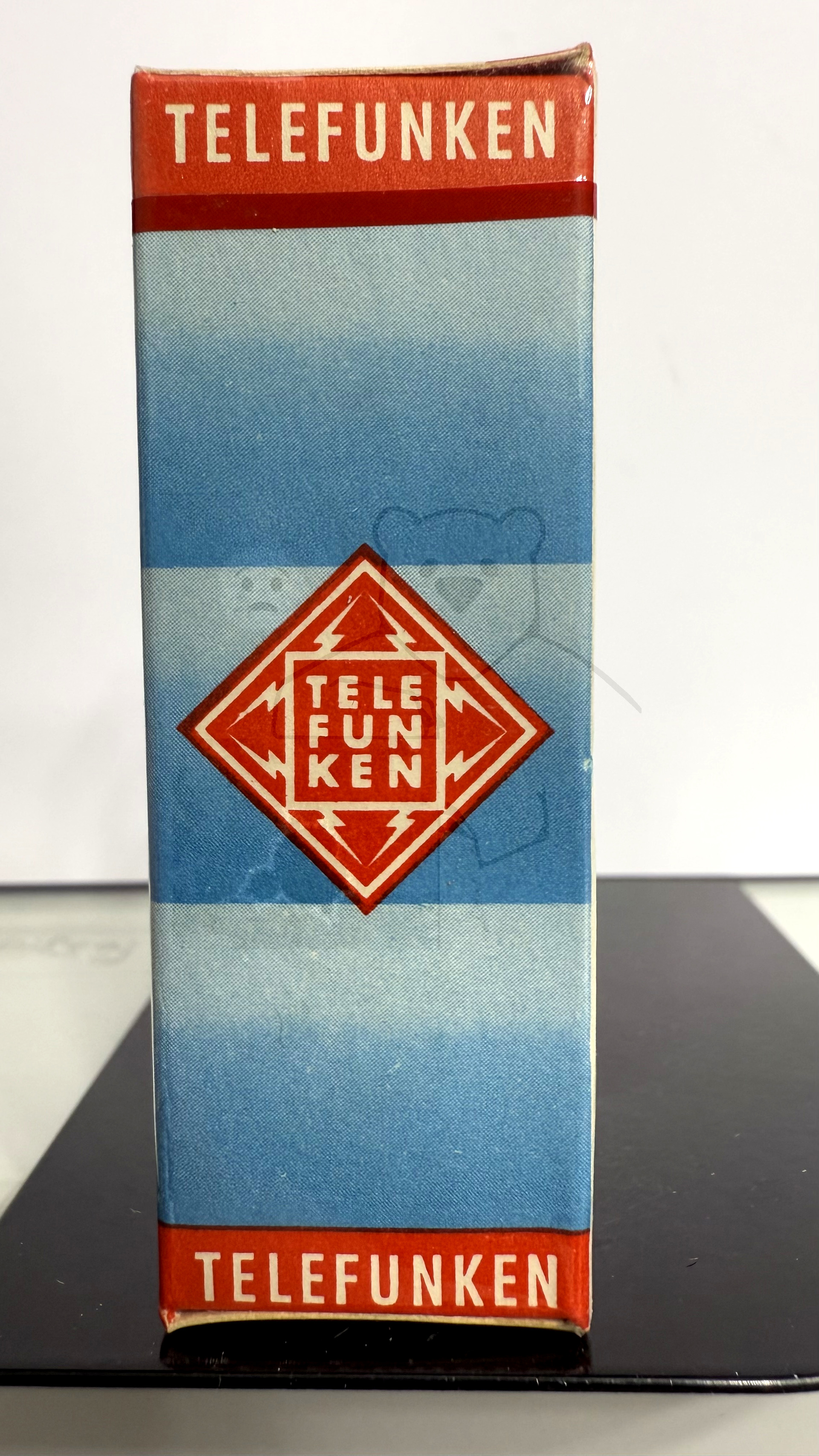 Röhre EAF42 #5952 Verpackung Bild 1