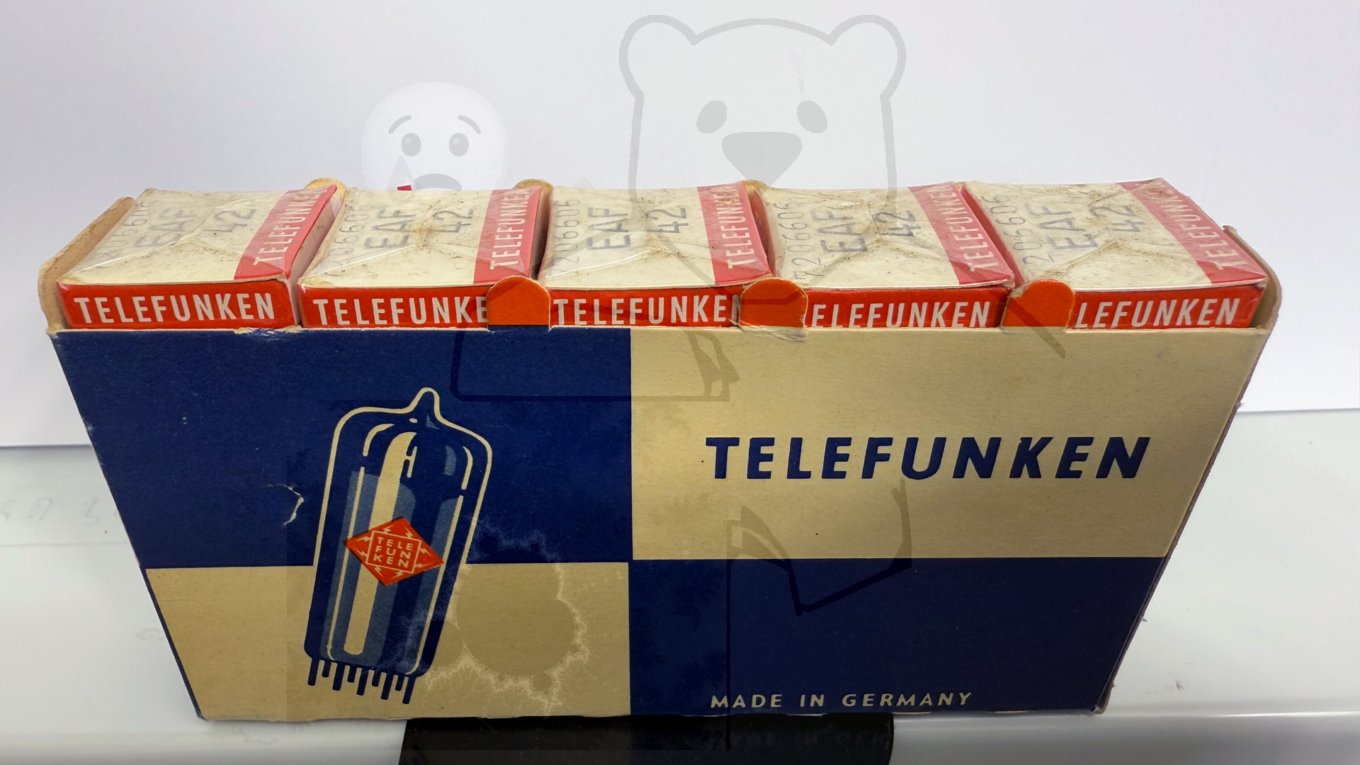 Röhre EAF42 Verpackung Riegel Bild 2