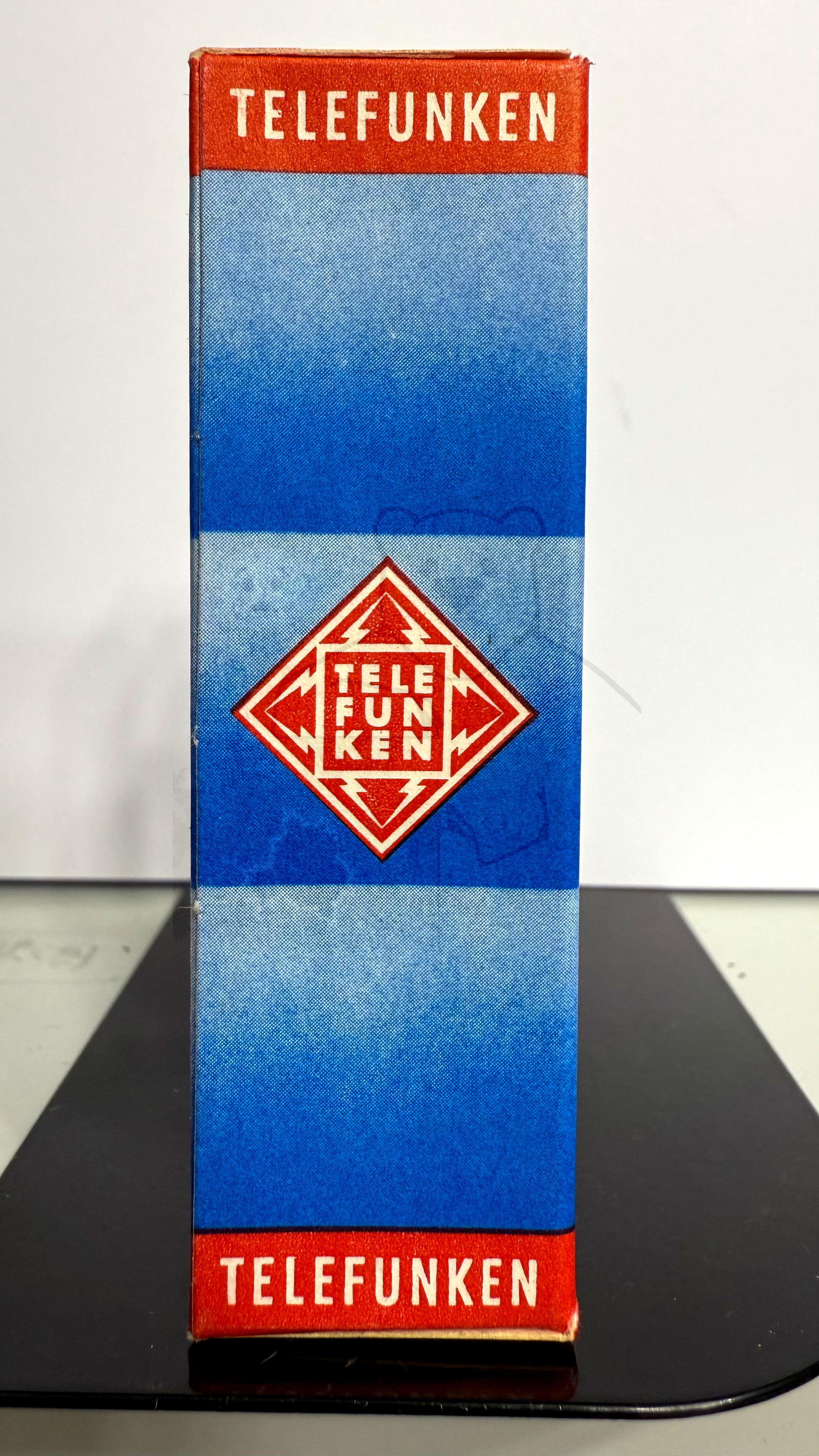 Röhre EAM86 #5902 Verpackung Bild 2