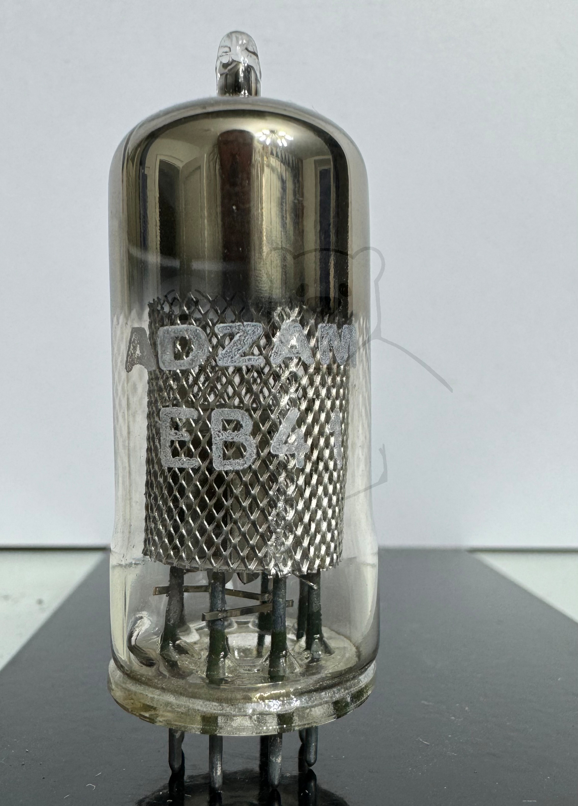 Röhre EB41 #4525 Bild 1