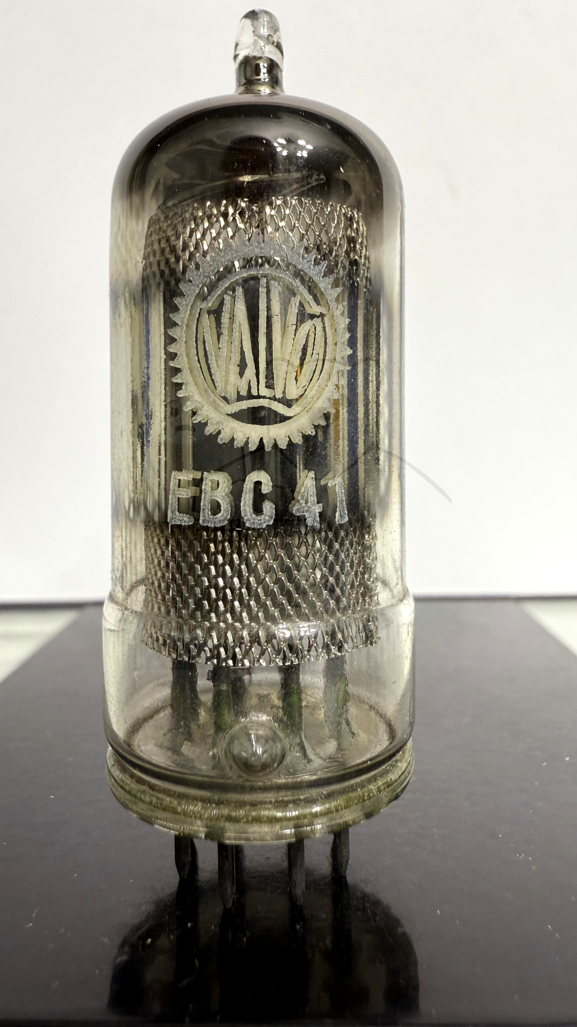Röhre EBC41 #4052 Bild 1