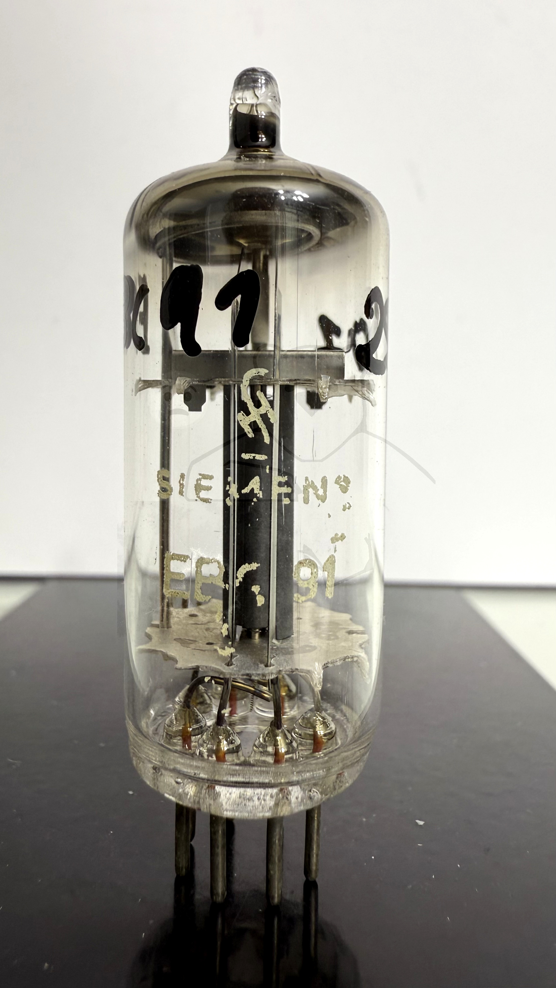 Röhre EBC91 #2507 Bild 1