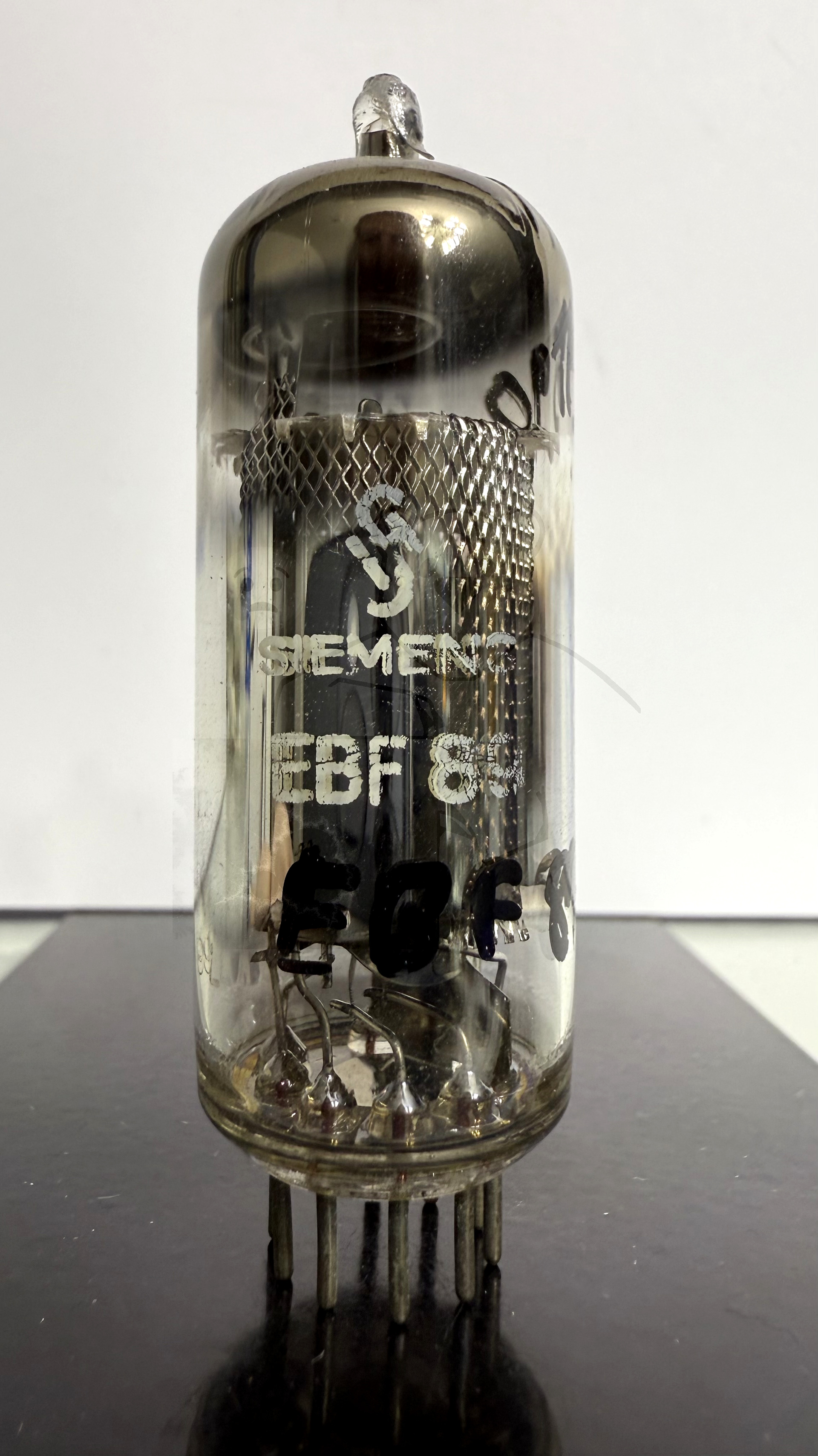 Röhre EBF89 #1590 Bild 1