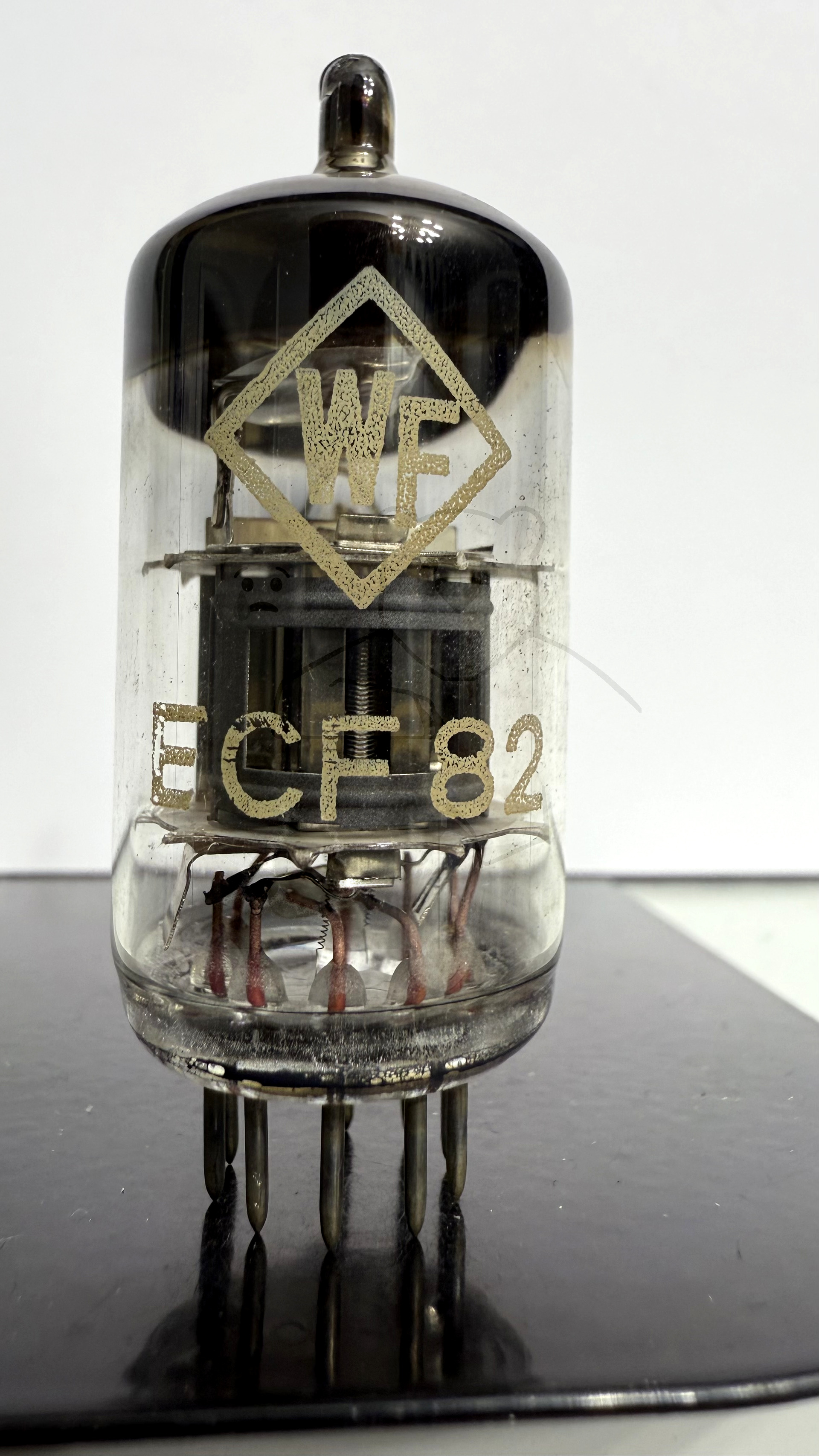 Röhre ECF82 #5630 Bild 1