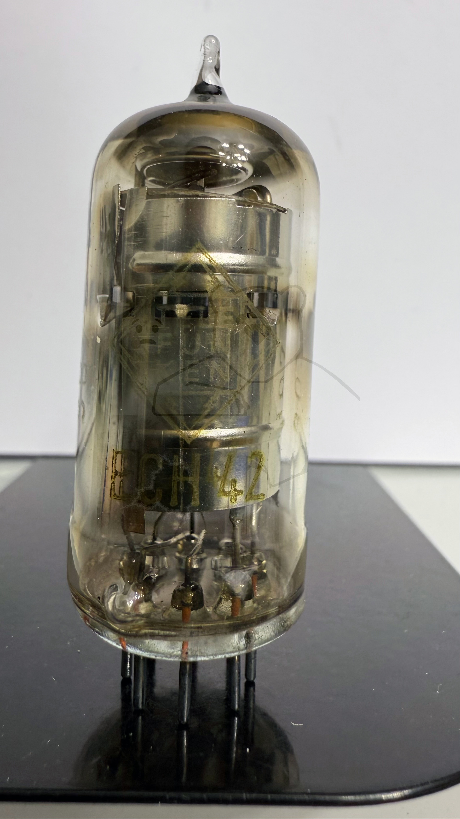 Röhre ECH42 #2341 Bild 1