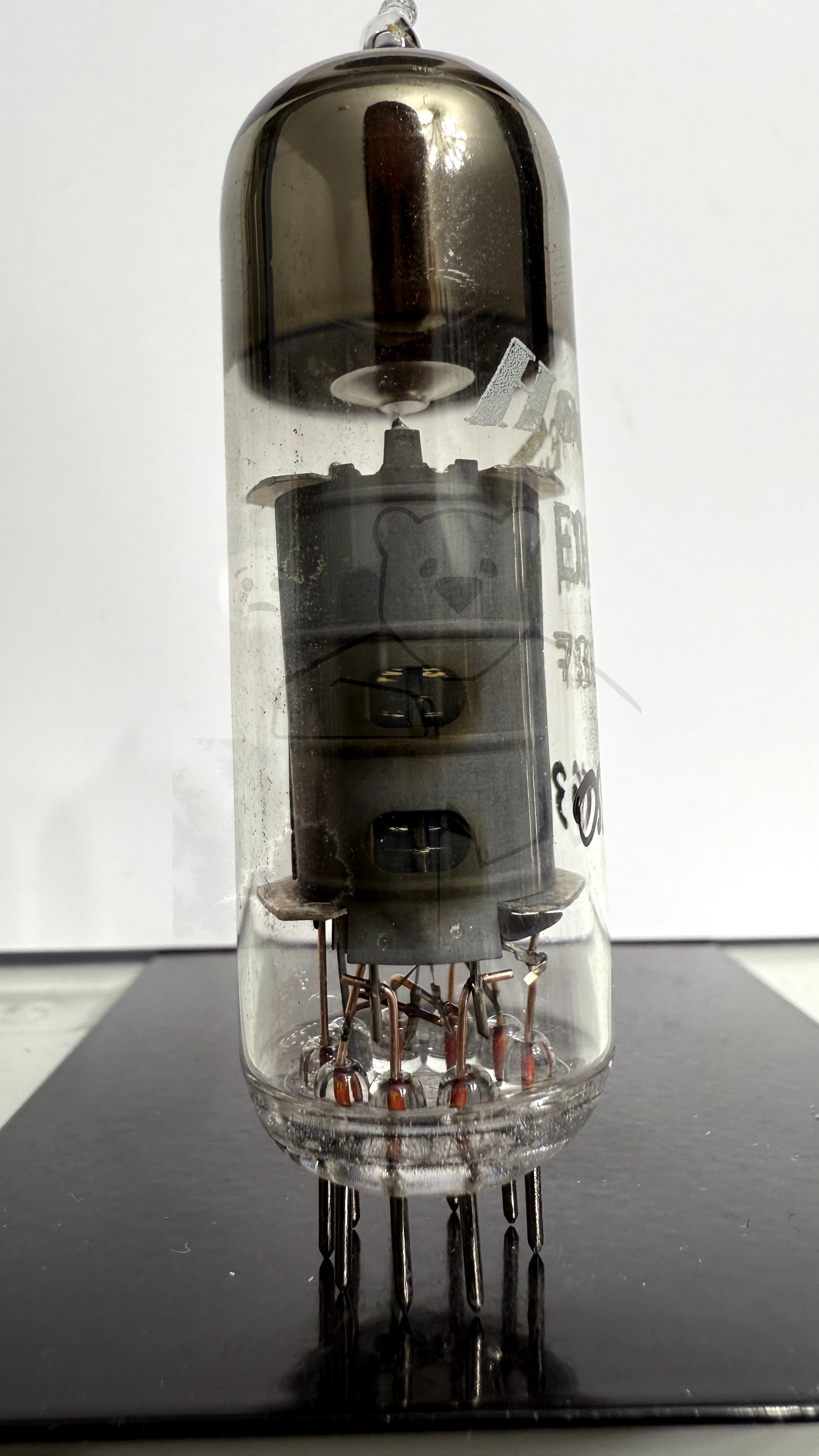 Röhre ECH81 #0563 'Besonders hohe Kolbenform' Bild 4