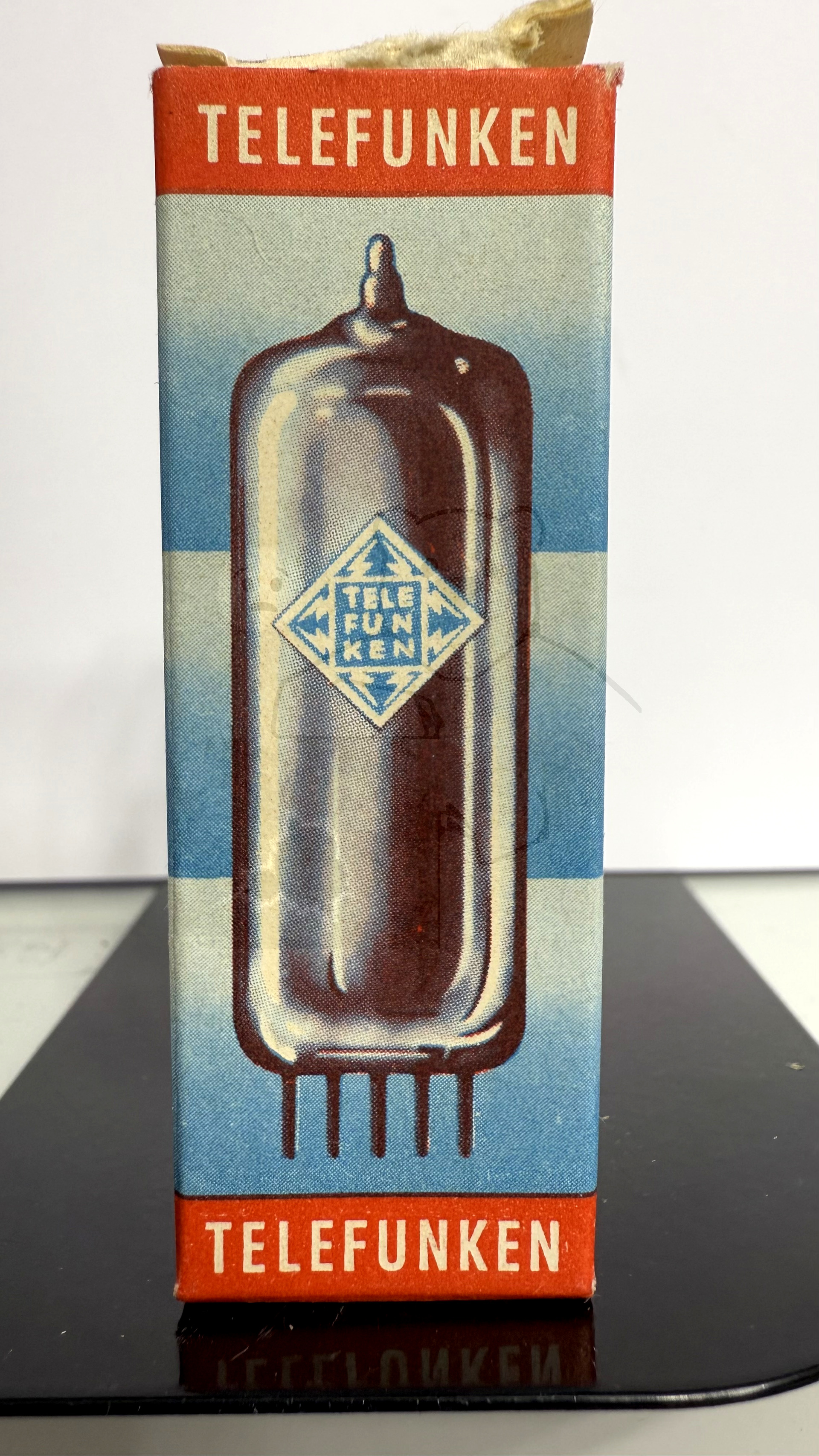 Röhre ECH84 #6716 Verpackung Bild 1