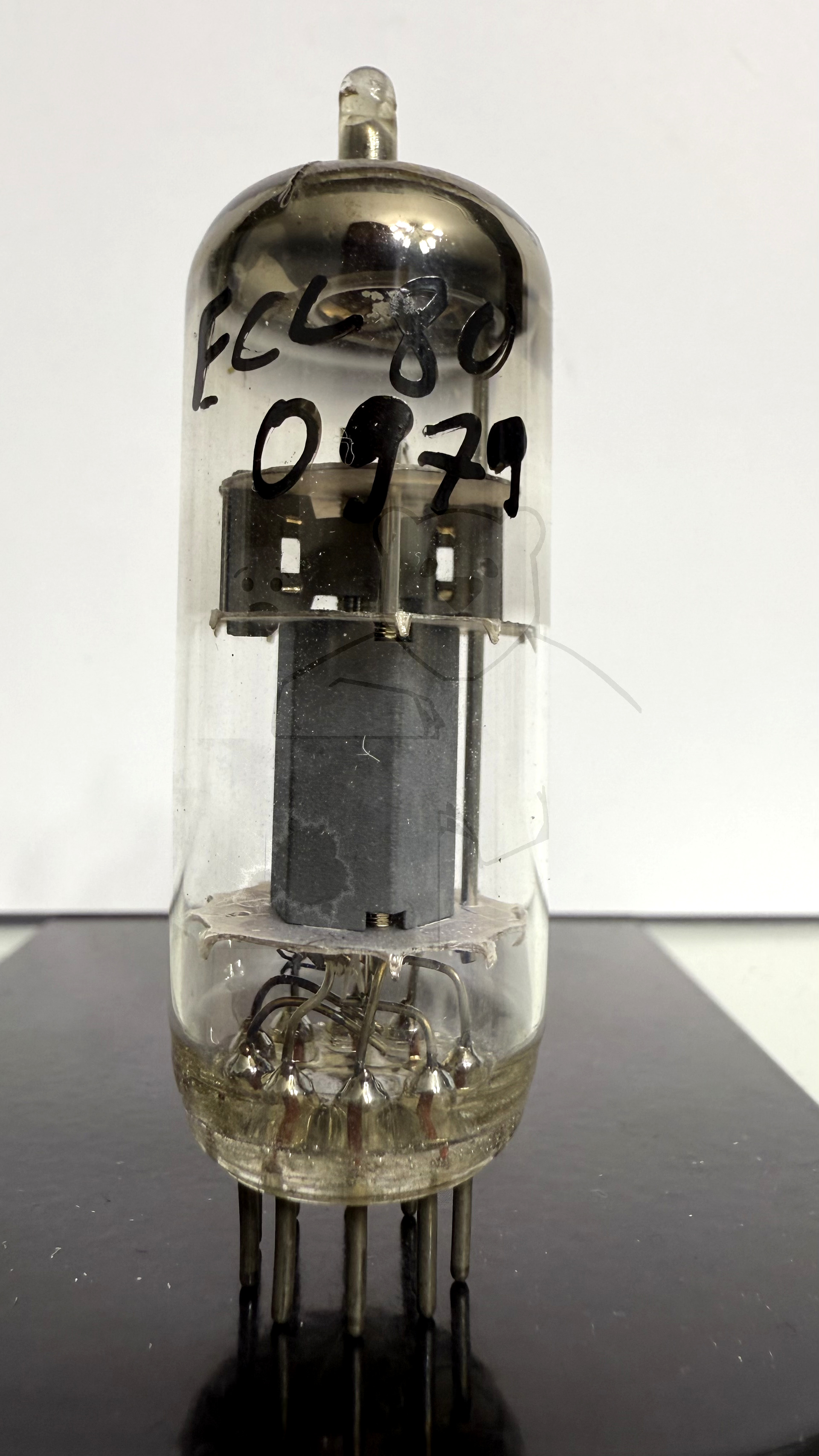Röhre ECL80 #0979 Bild 1