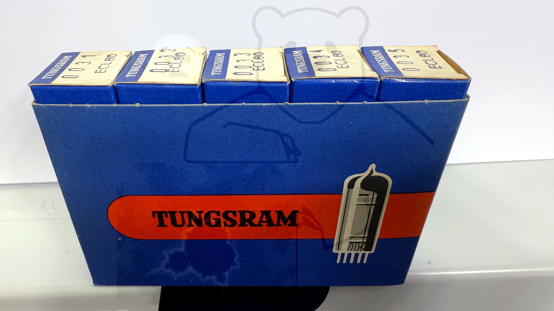 Röhre ECL80 Verpackung Riegel 2