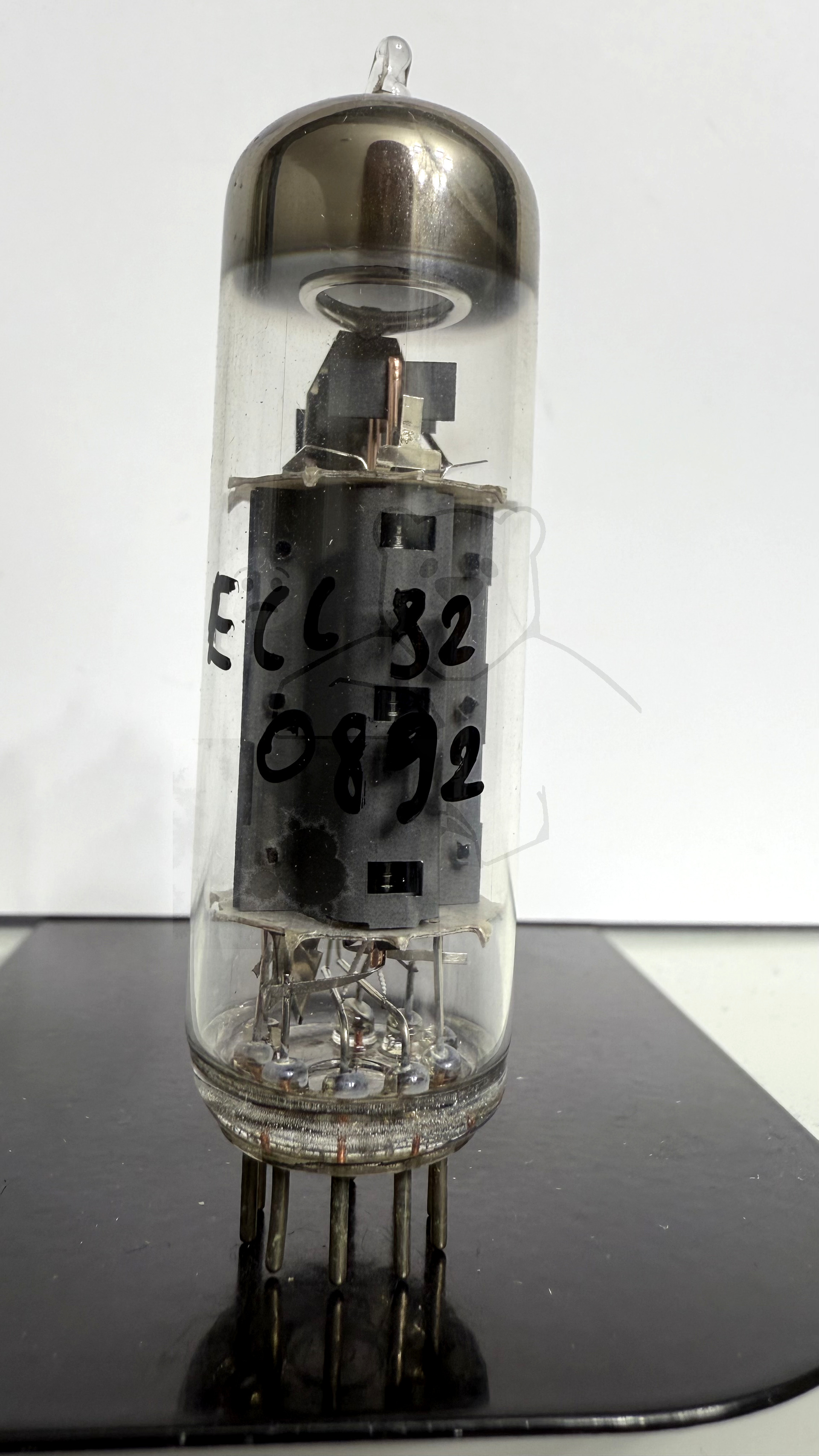Röhre ECL82 #0892 Bild 1