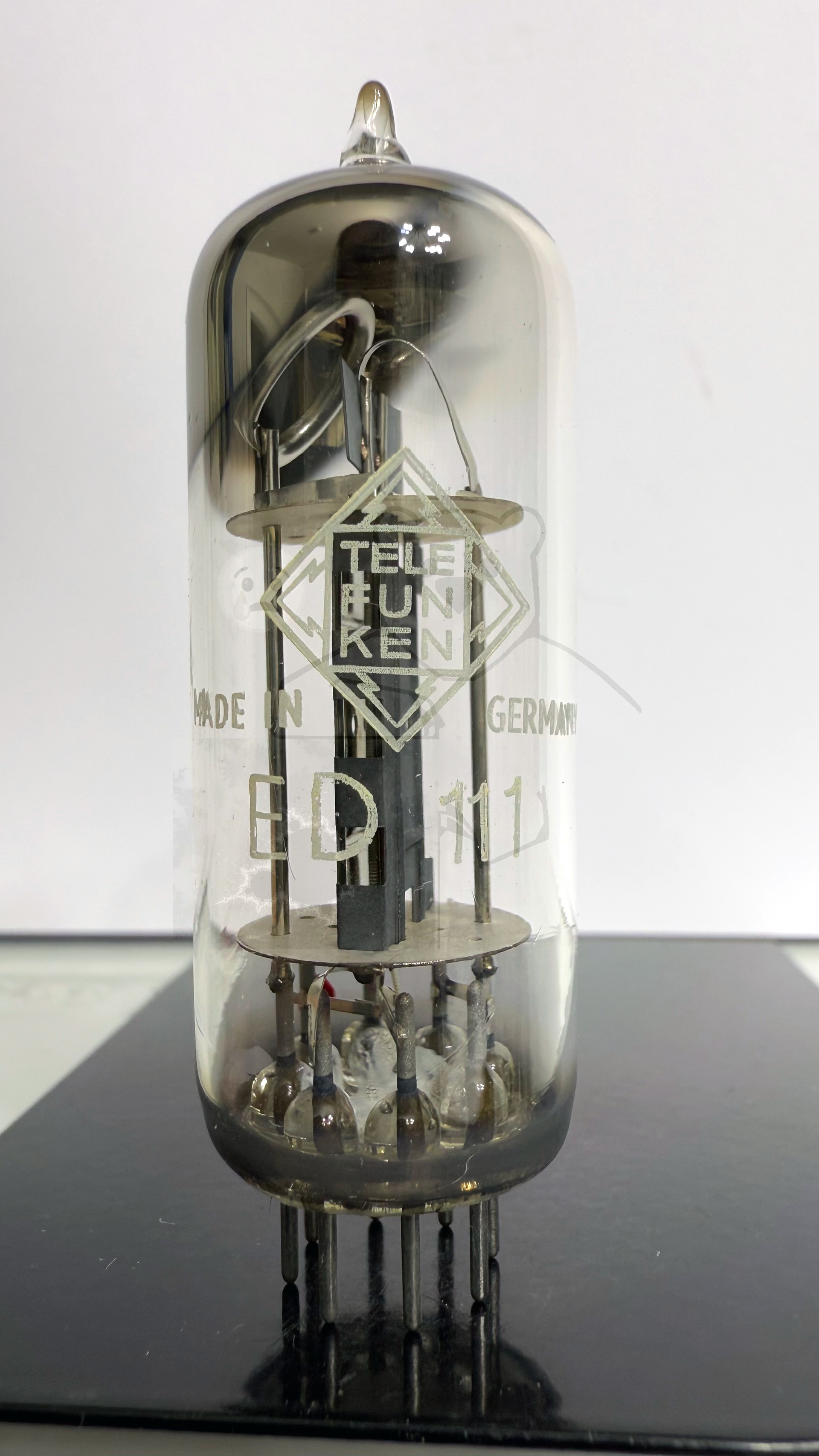 Röhre ED111 #6721 Bild 1