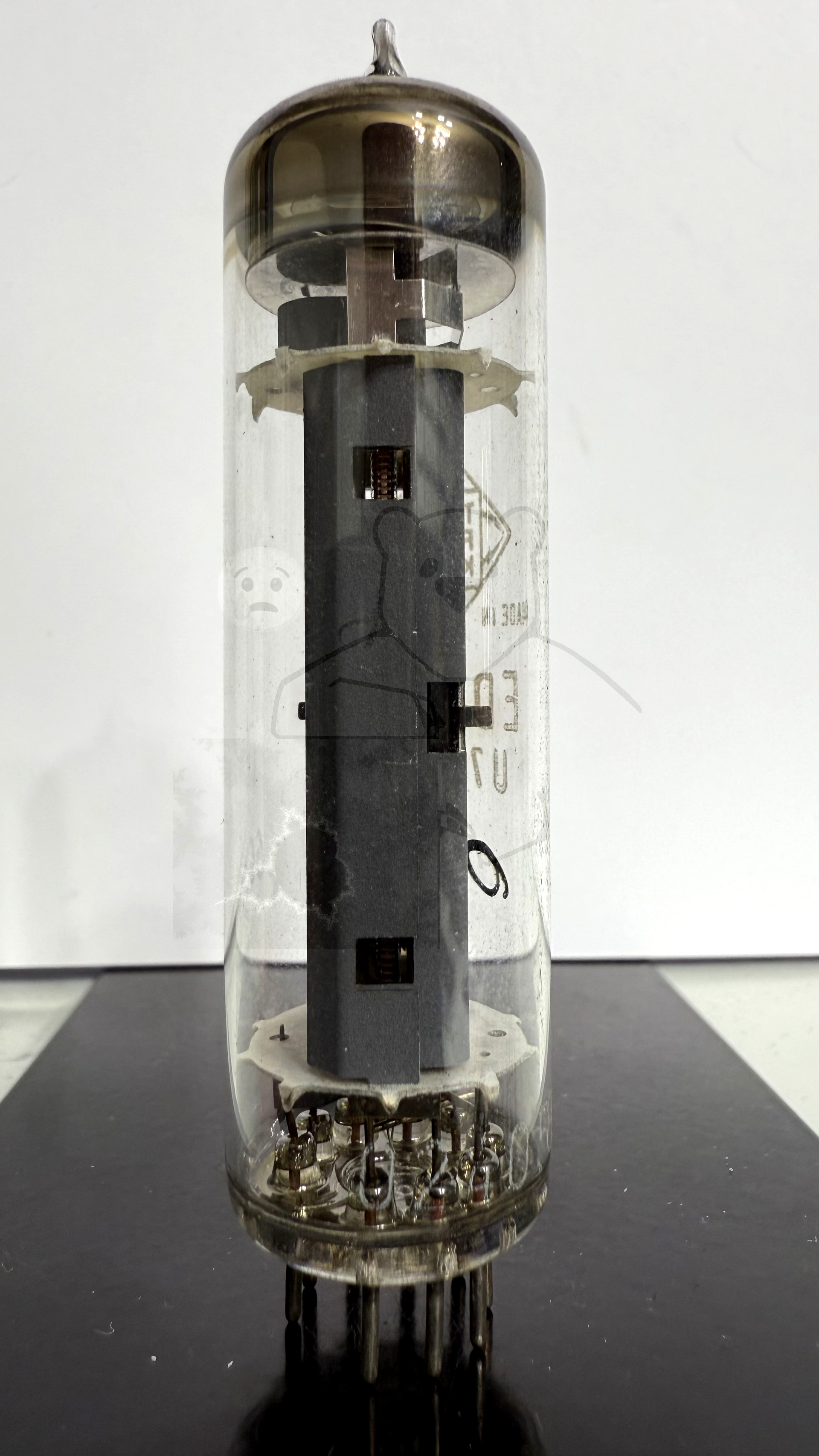 Röhre ED8000 #0566 Bild 3