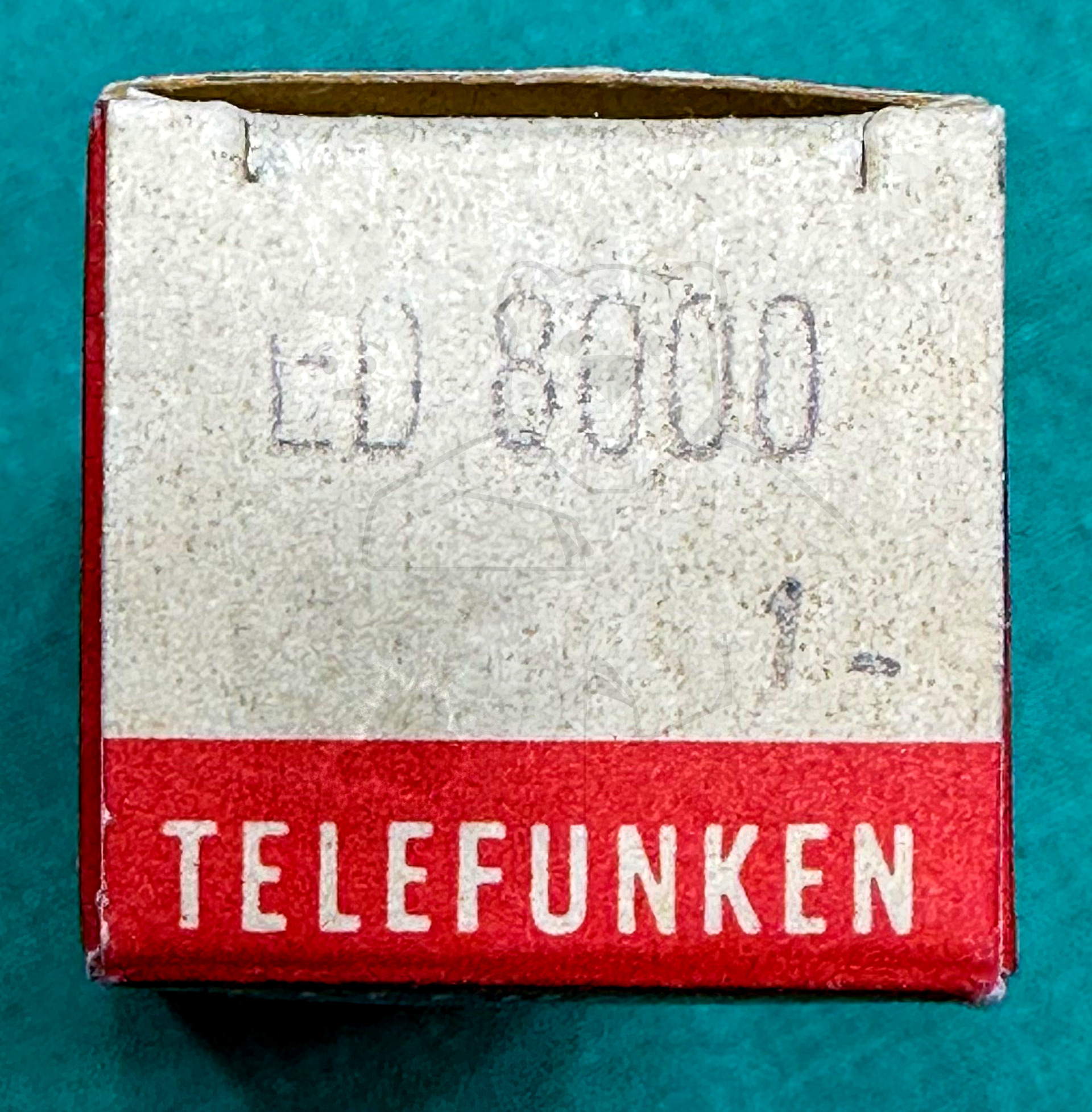 Röhre ED8000 #5960 Verpackung Bild 1