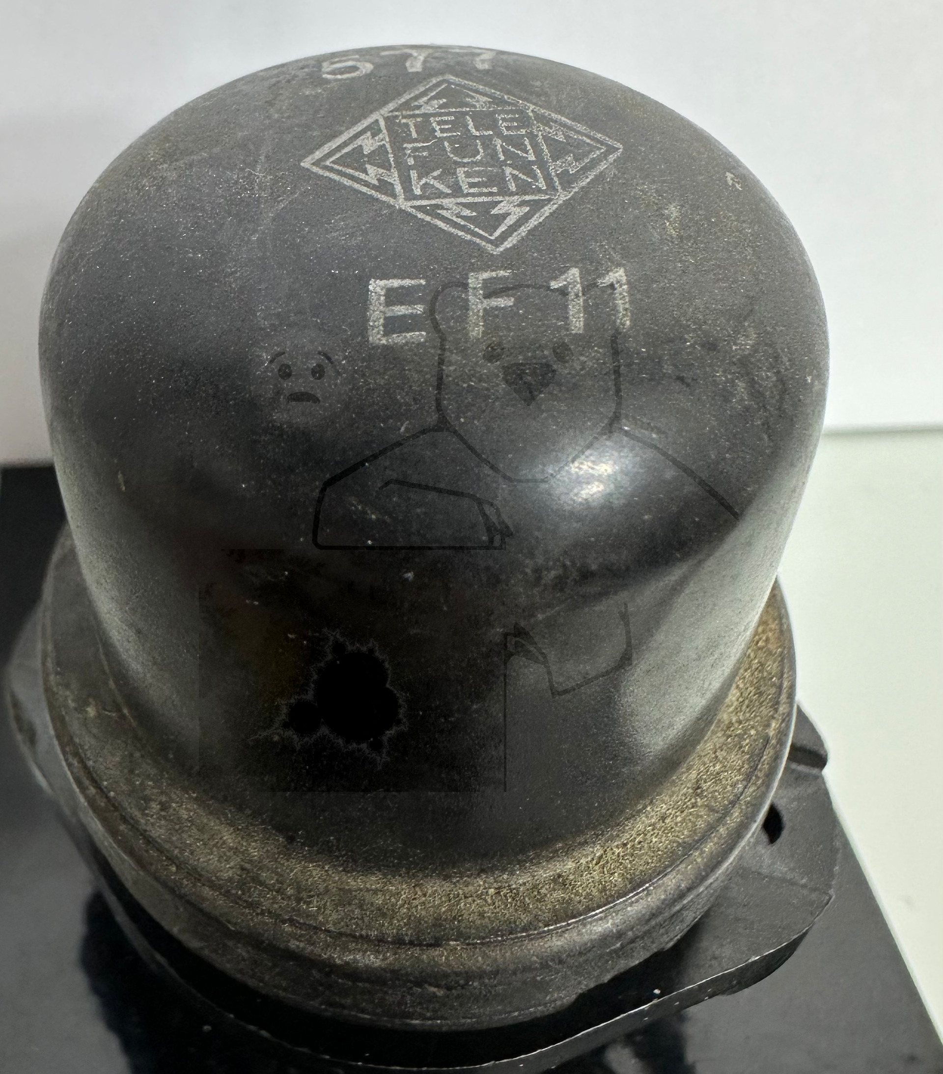 Röhre EF11 #4825 Bild 1