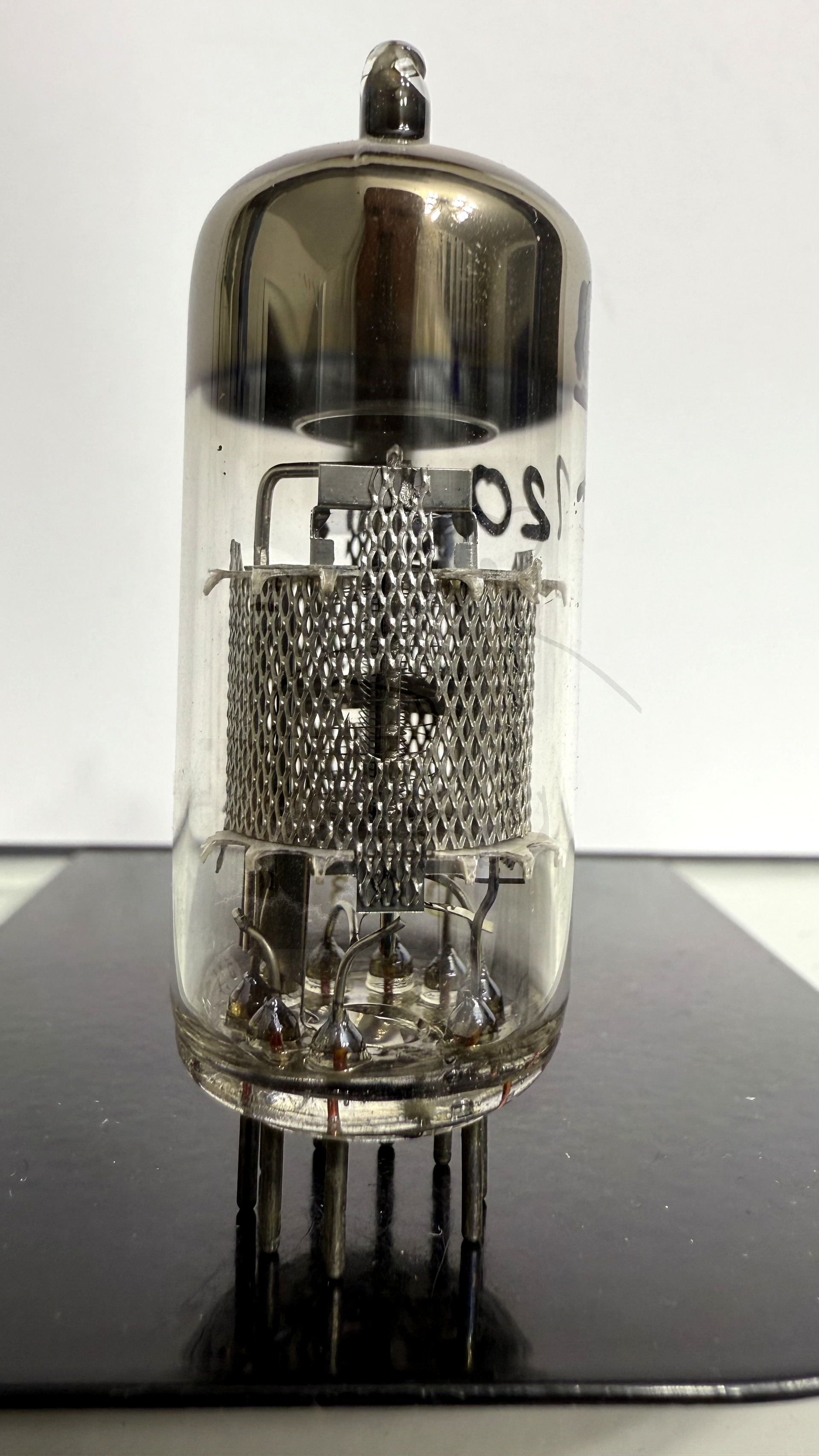 Röhre EF183 #1208 Bild 1