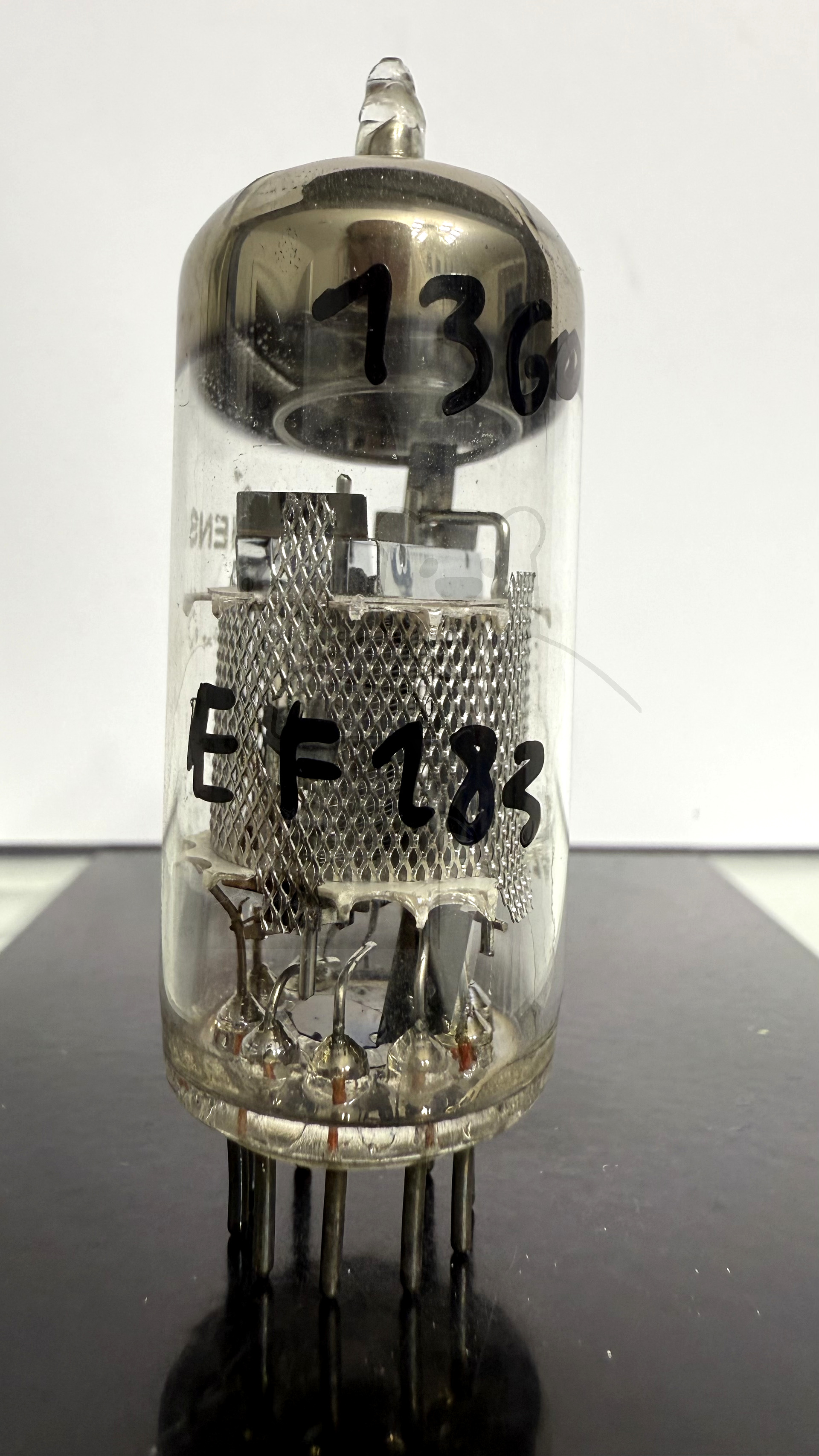 Röhre EF183 #1360 Bild 1