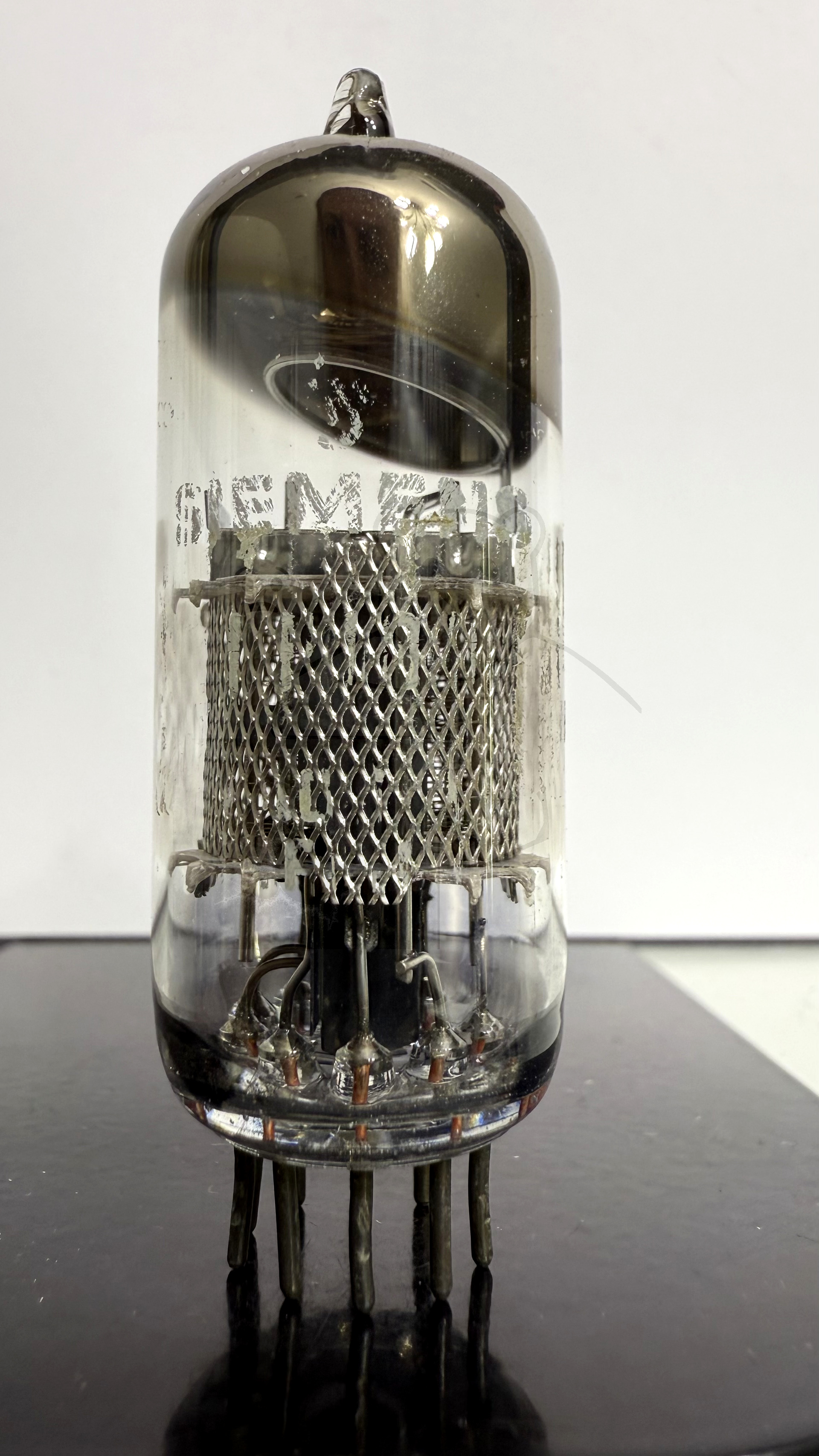 Röhre EF183 #1688 Bild 1