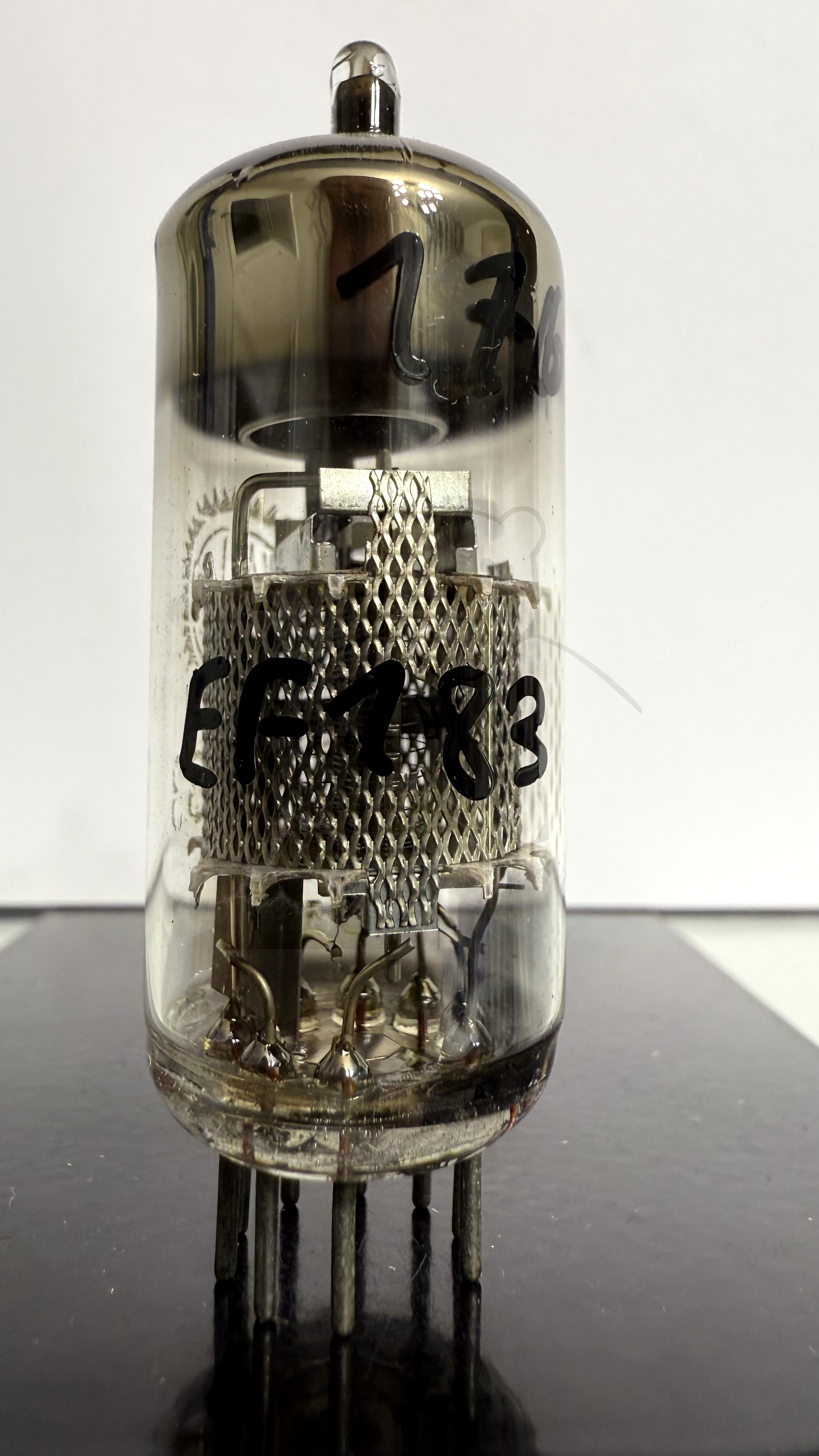 Röhre EF183 #1769 Bild 1