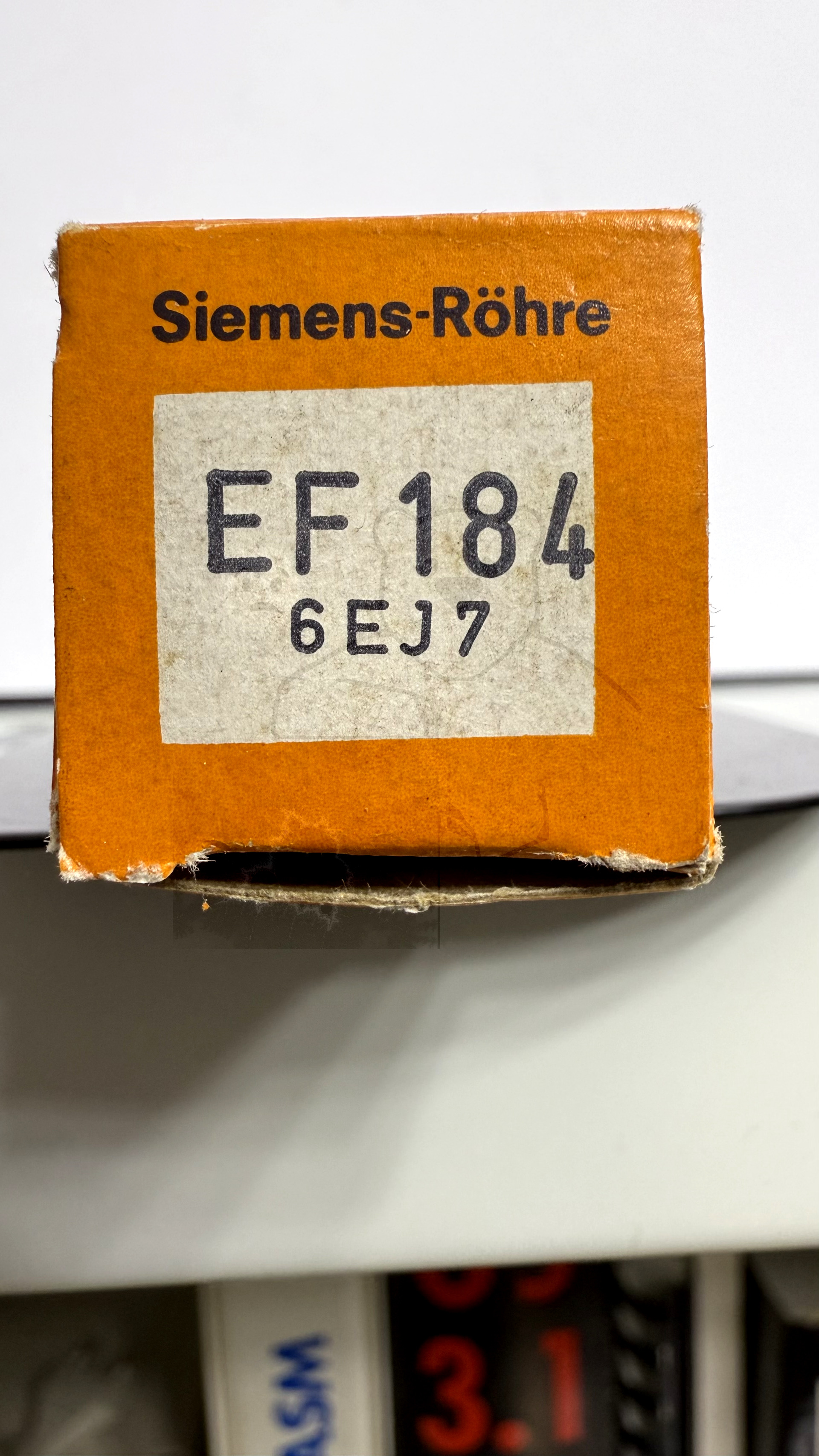 Röhre EF184 #3354 Verpackung Bild 3