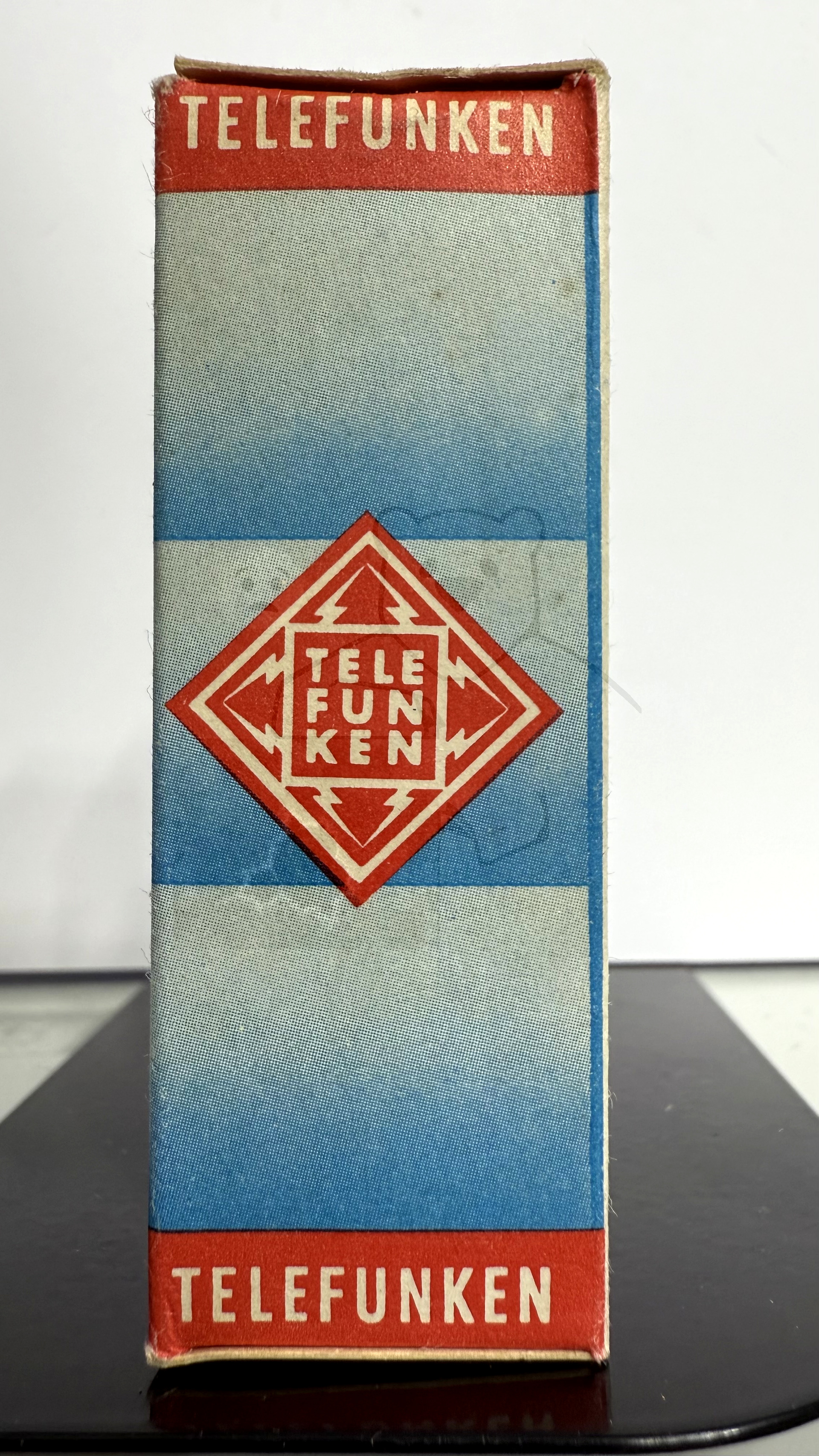 Röhre EF184 #7173 Verpackung Bild 3