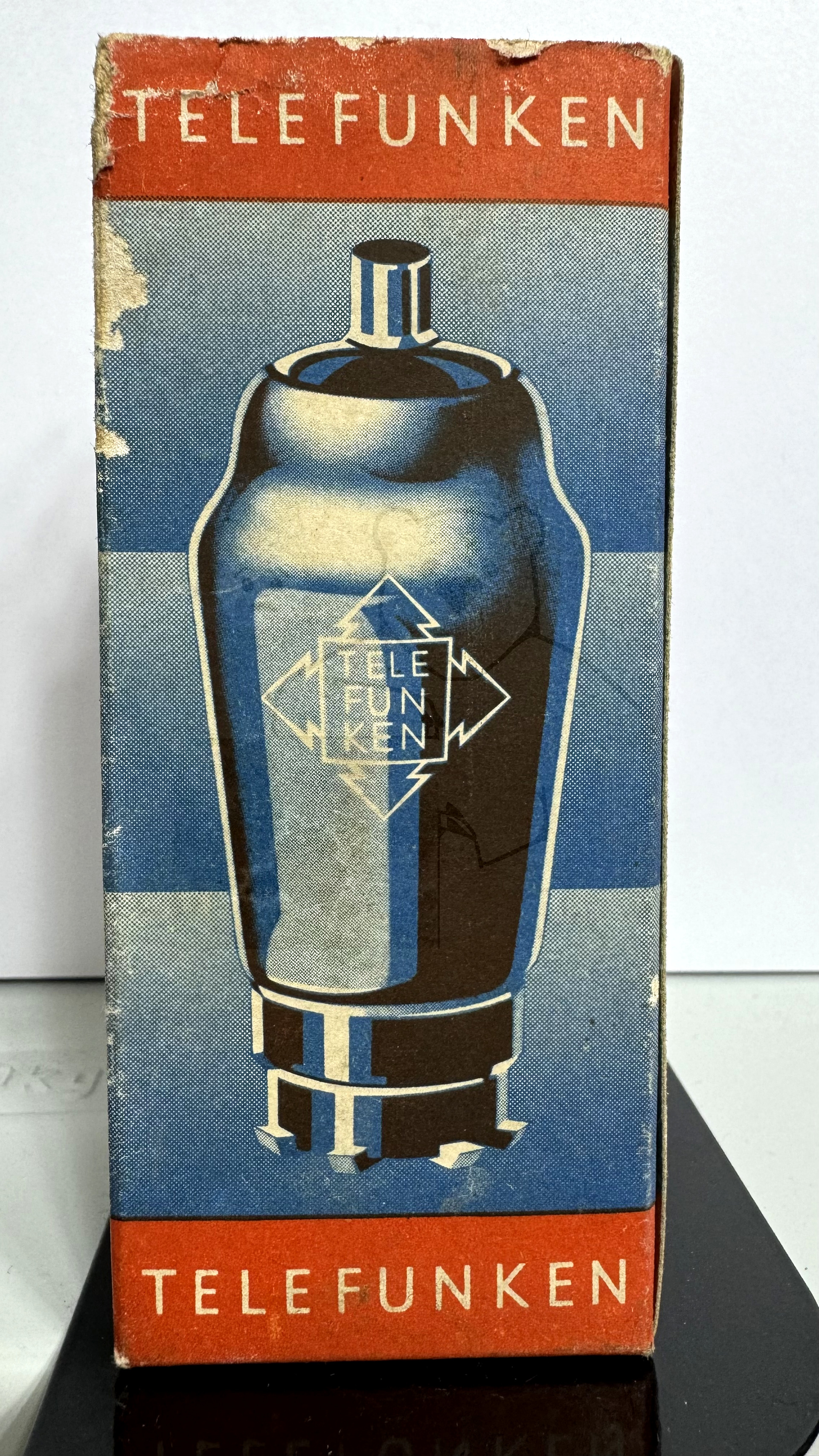 Röhre EF3 #6677 Verpackung Bild 1