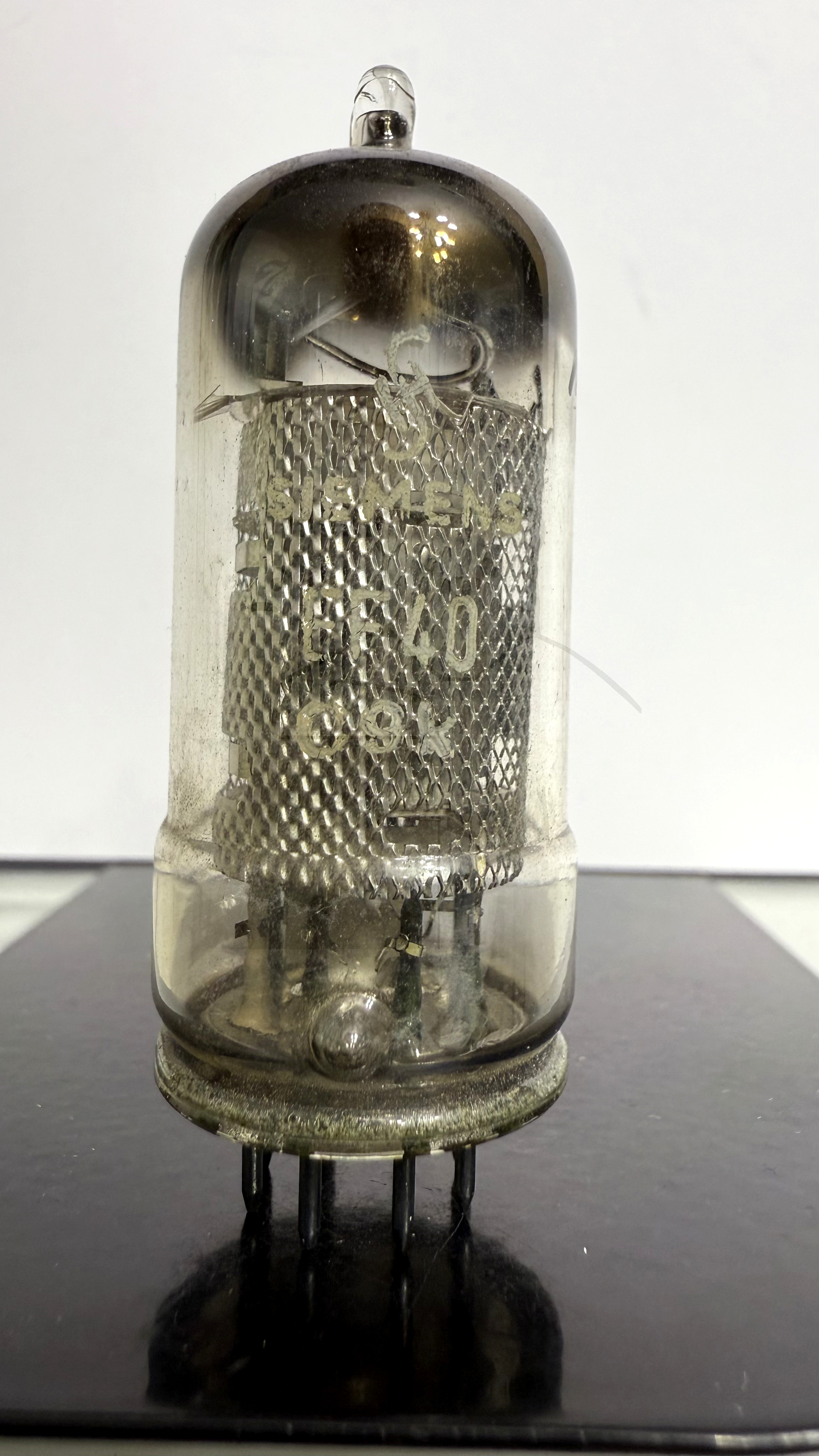 Röhre EF40 #1612 Bild 1