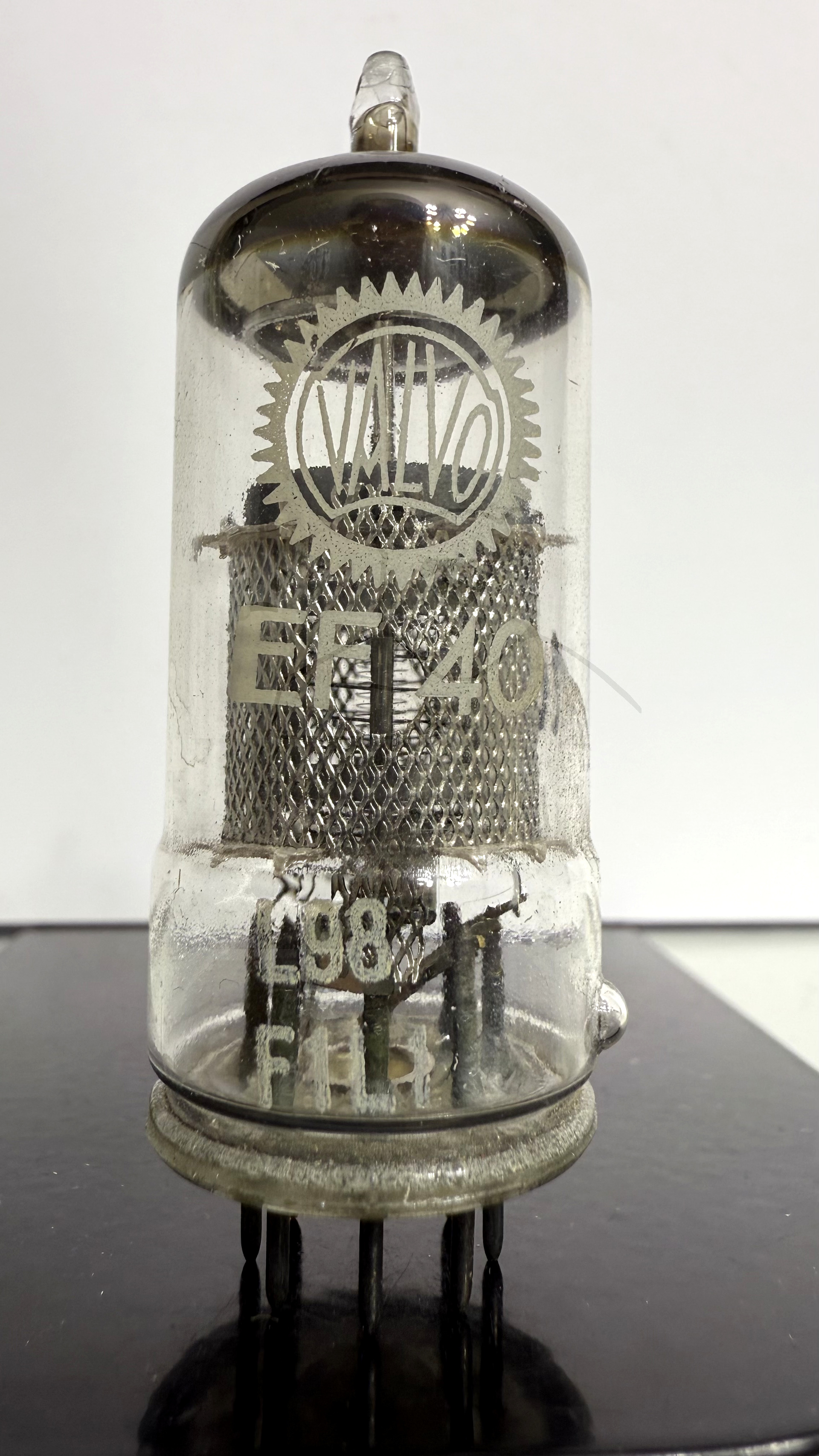 Röhre EF40 #1620 Bild 1