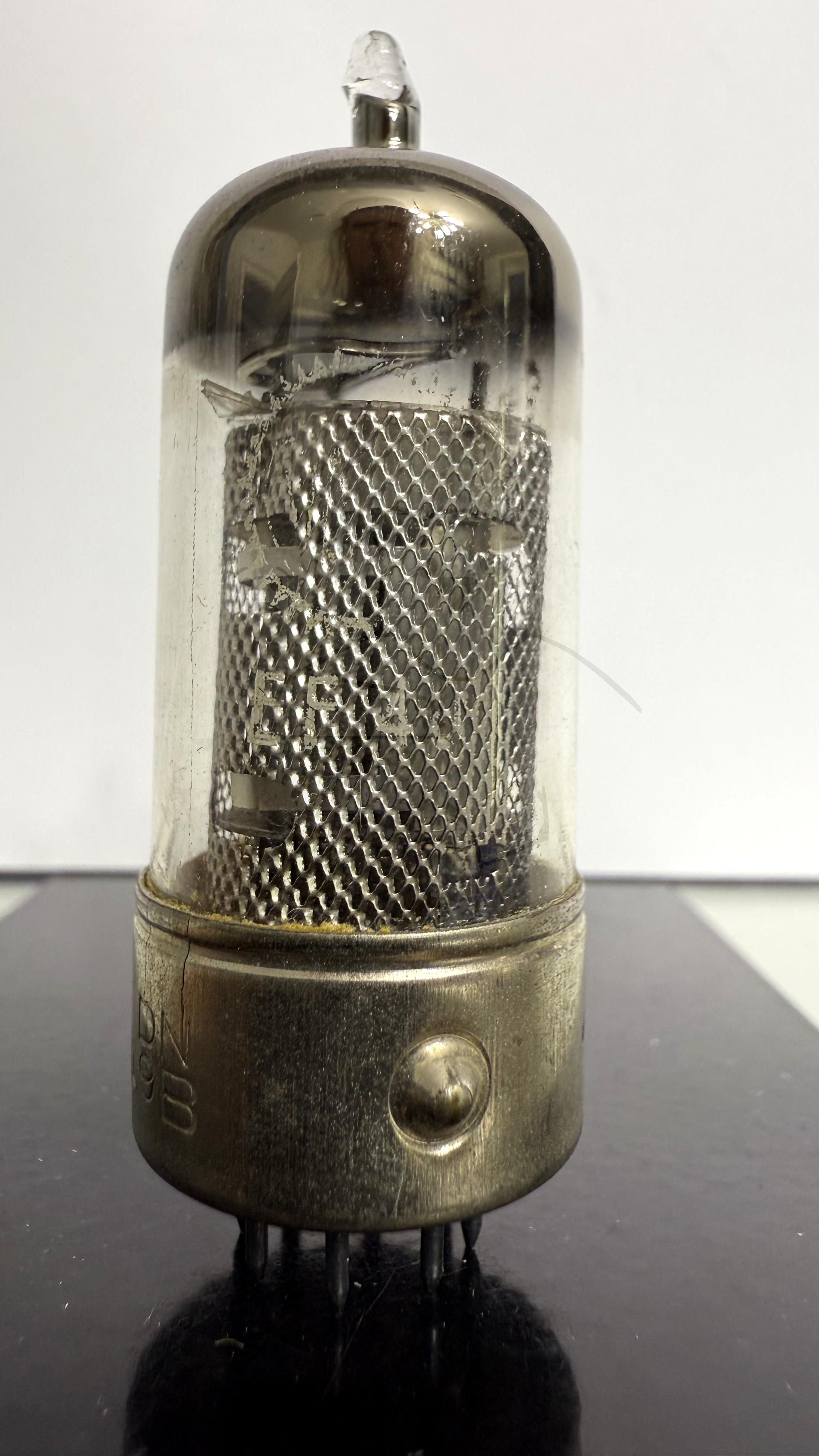 Röhre EF40 #1626 Bild 1