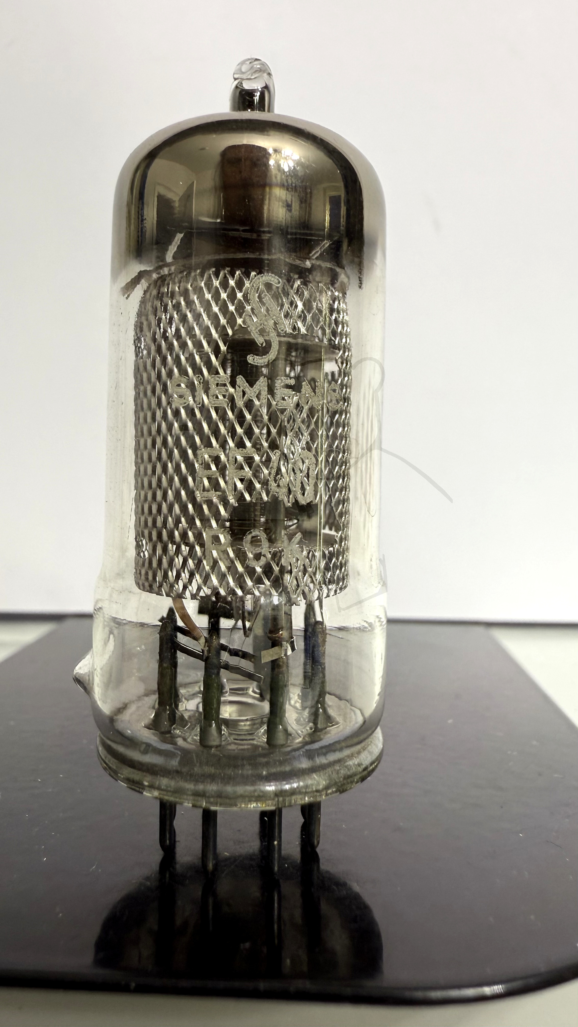 Röhre EF40 #1633 Bild 1