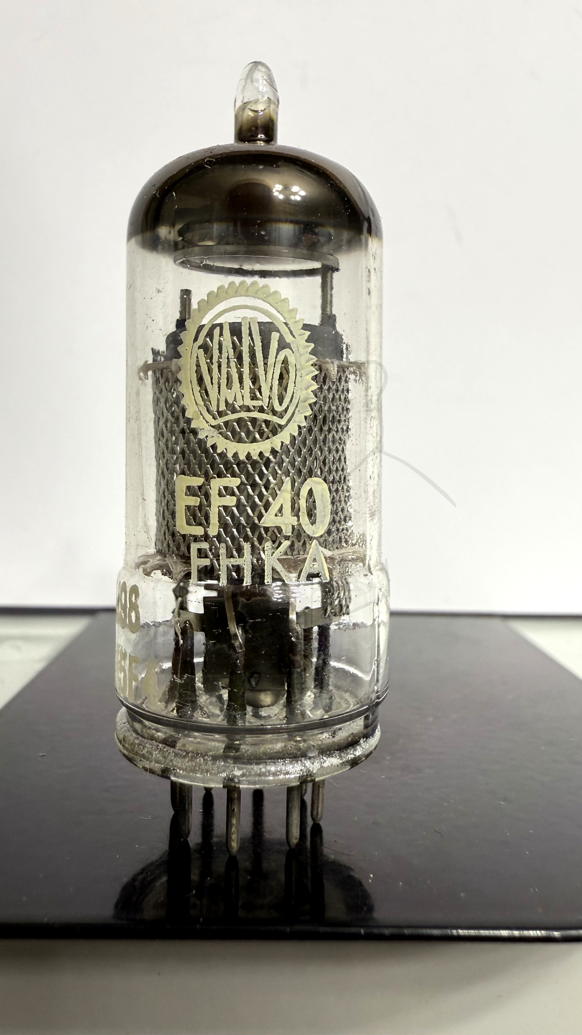 Röhre EF40 #4049 Bild 1