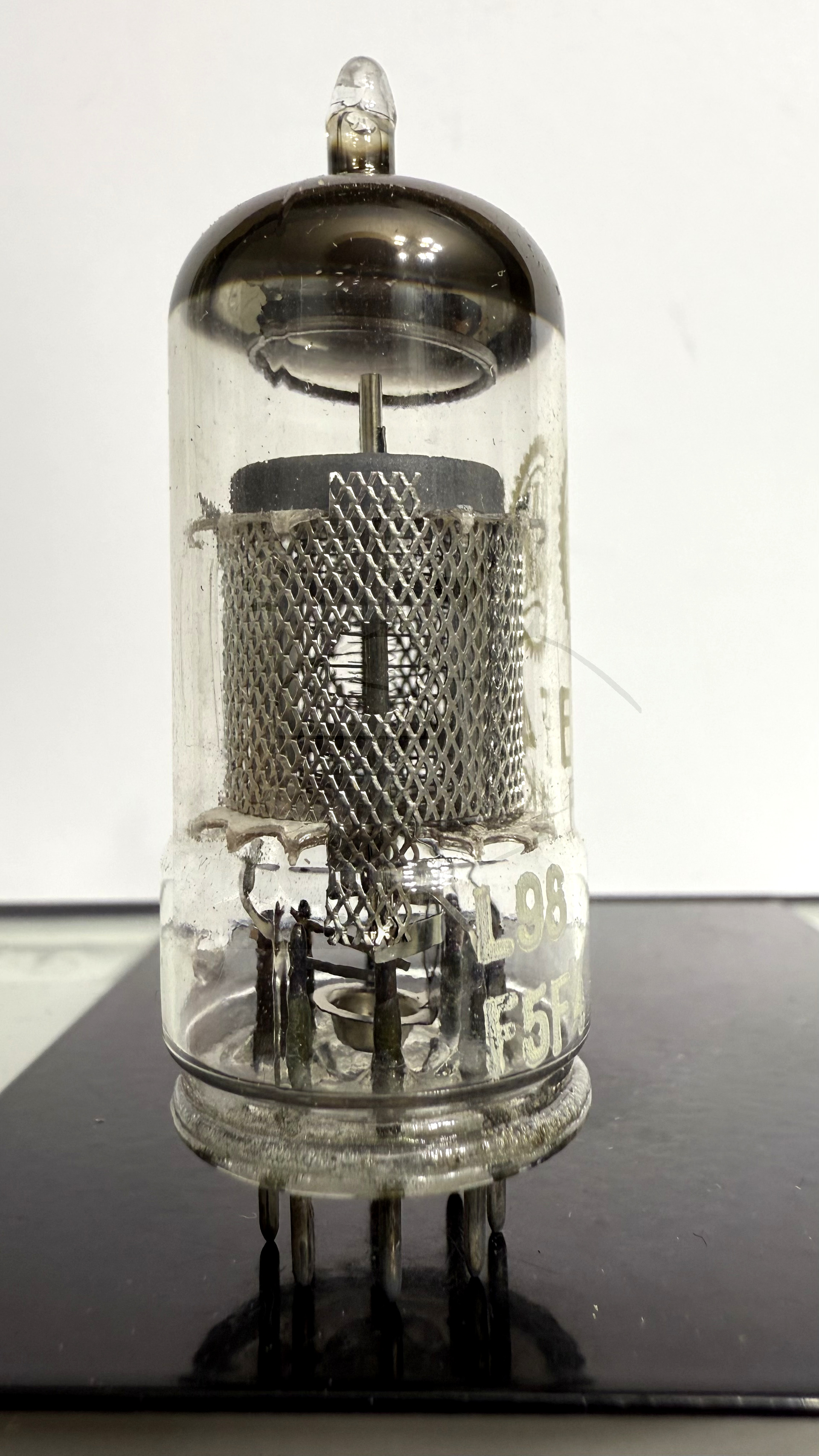 Röhre EF40 #4049 Bild 4