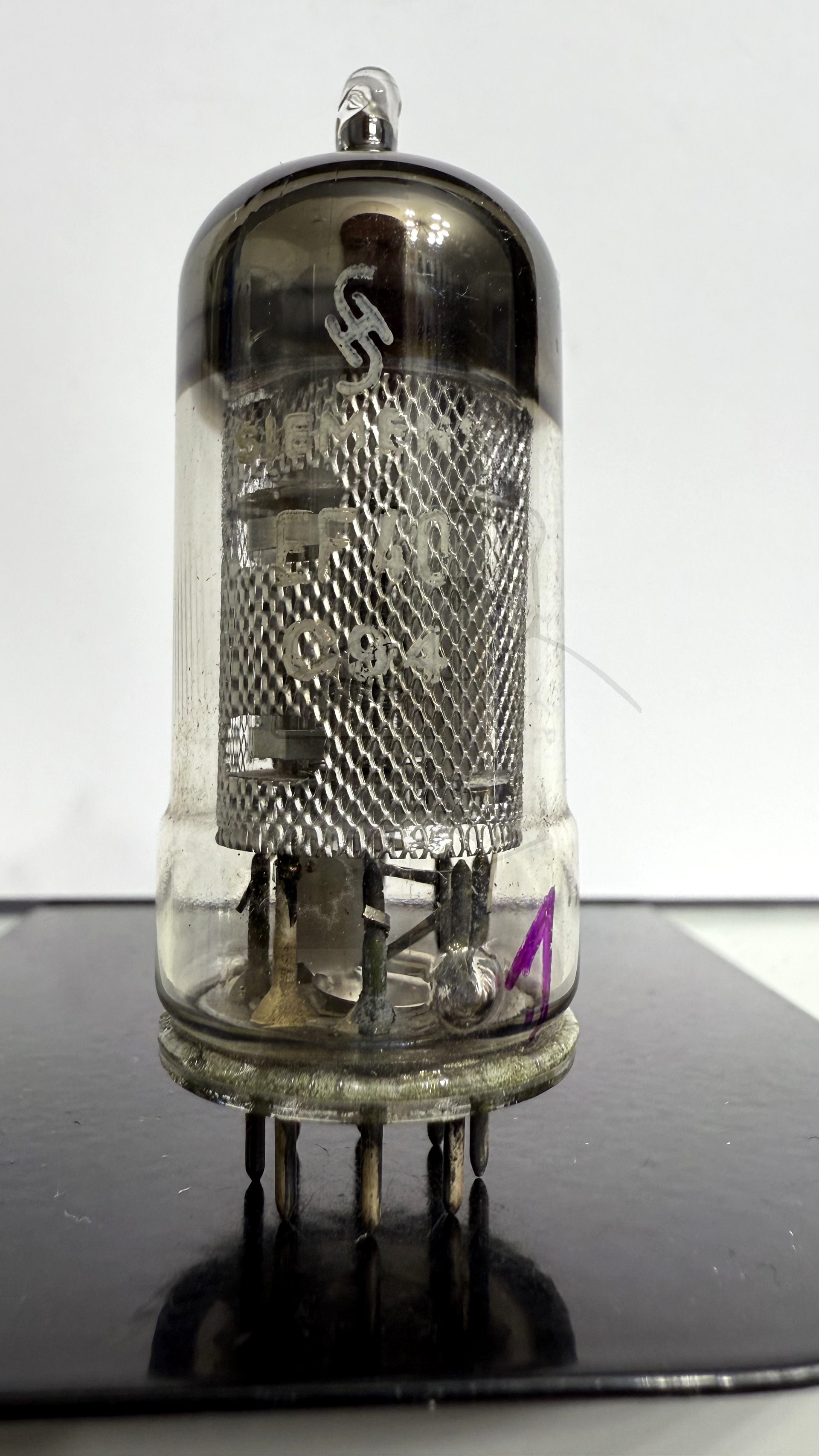 Röhre EF40 #5038 Bild 1