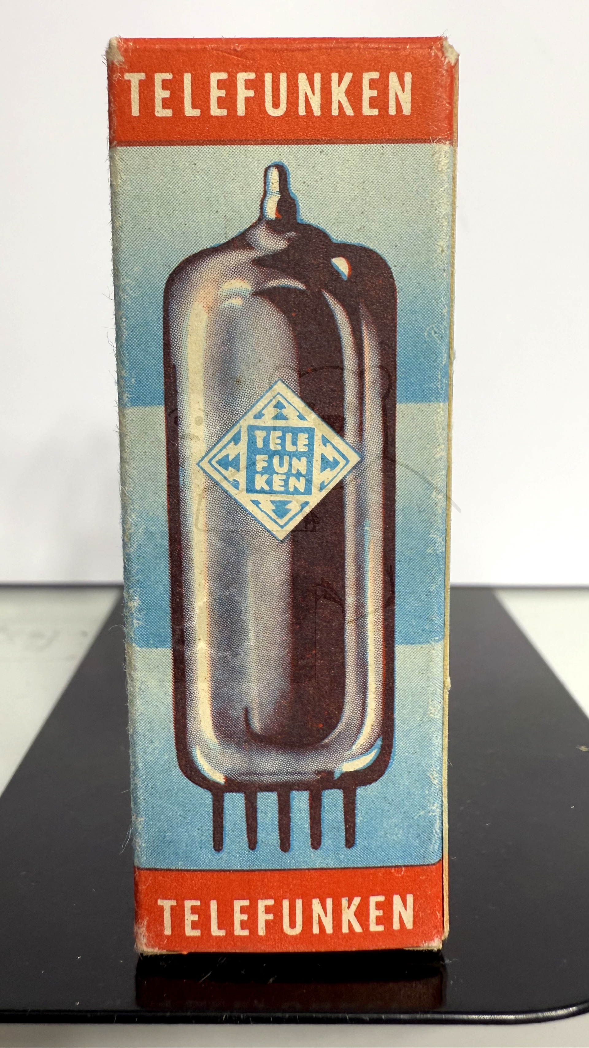 Röhre EF410 #6367 Verpackung Bild 1