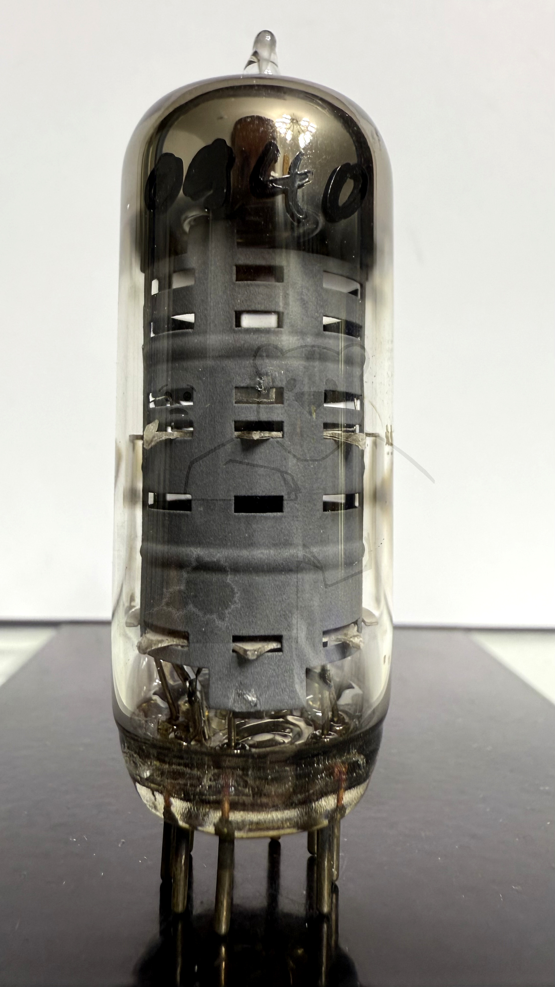 Röhre EF80 #0940 Bild 1