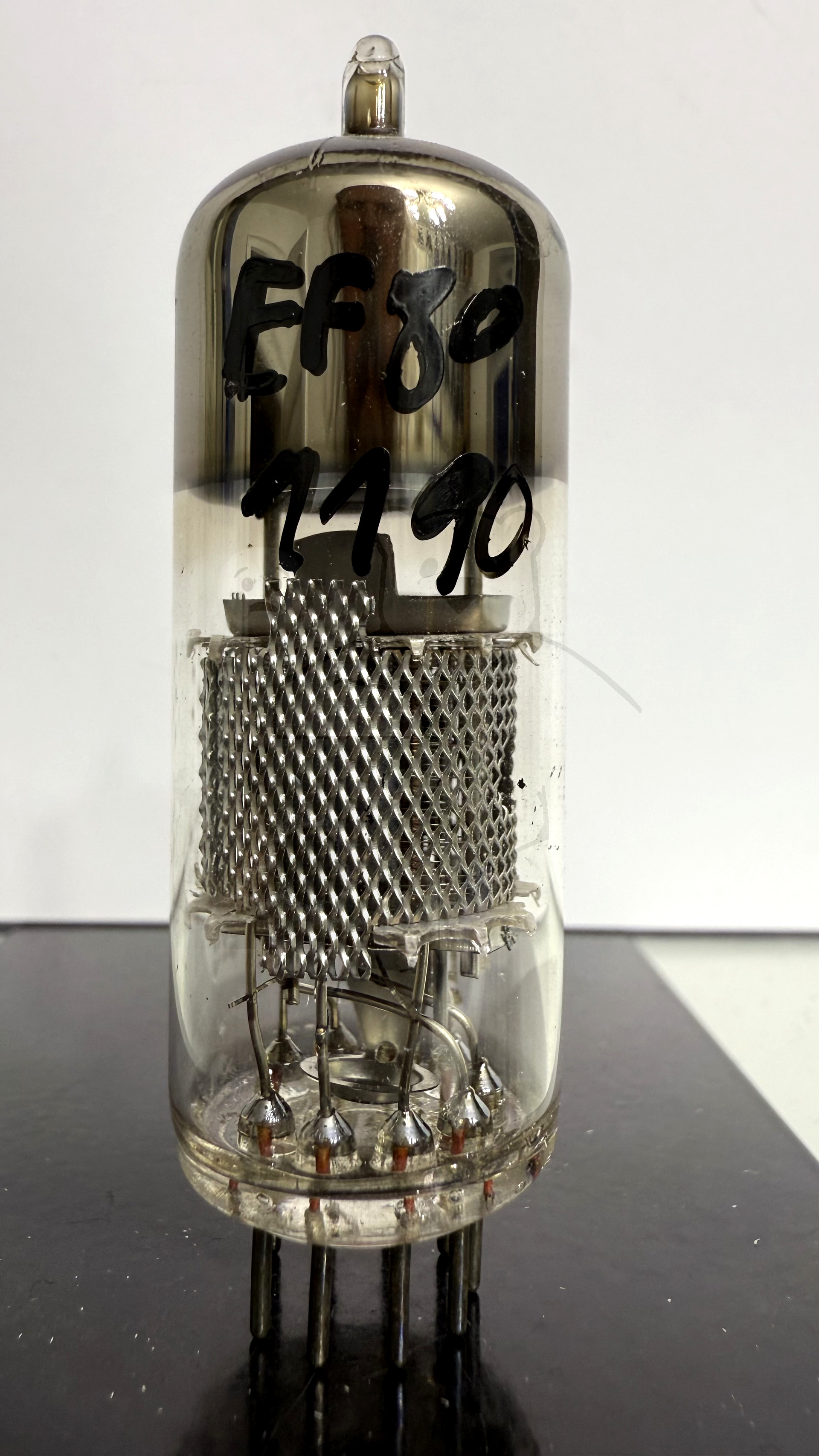 Röhre EF80 #1190 Bild 1